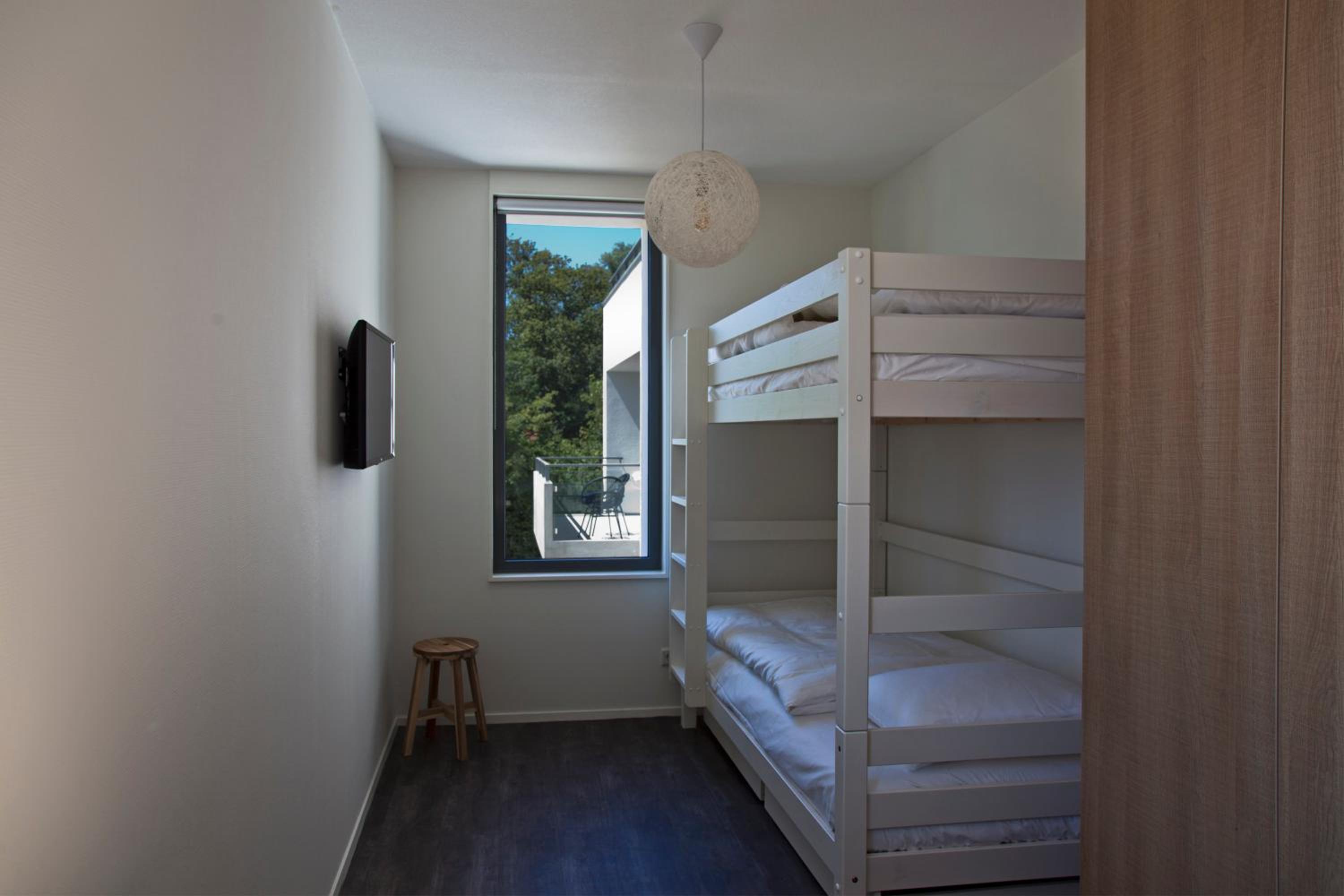 Comfort Family Room with Balcony (No pets allowed) photo 1
