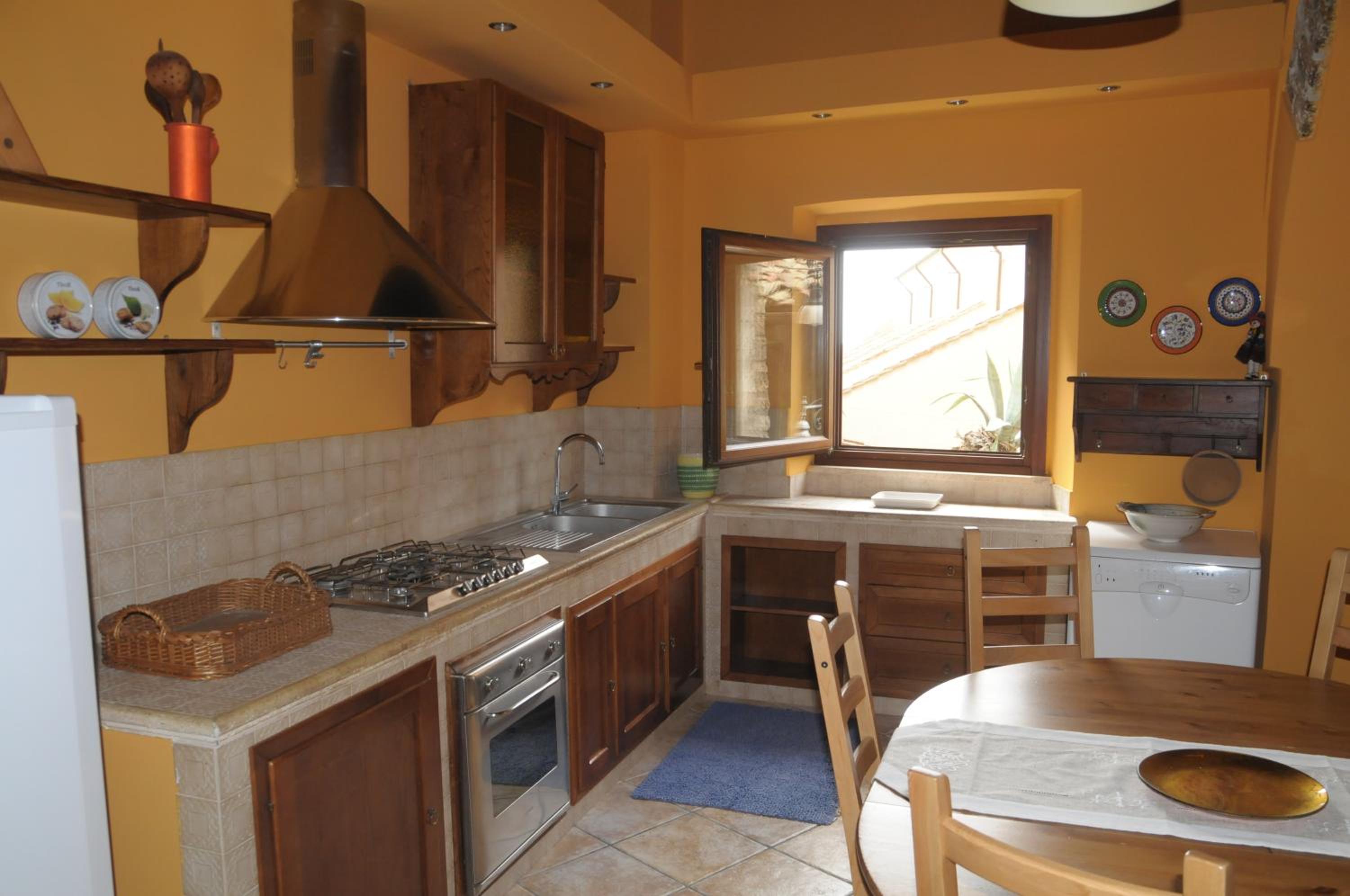 Three-Bedroom House - Photo 17