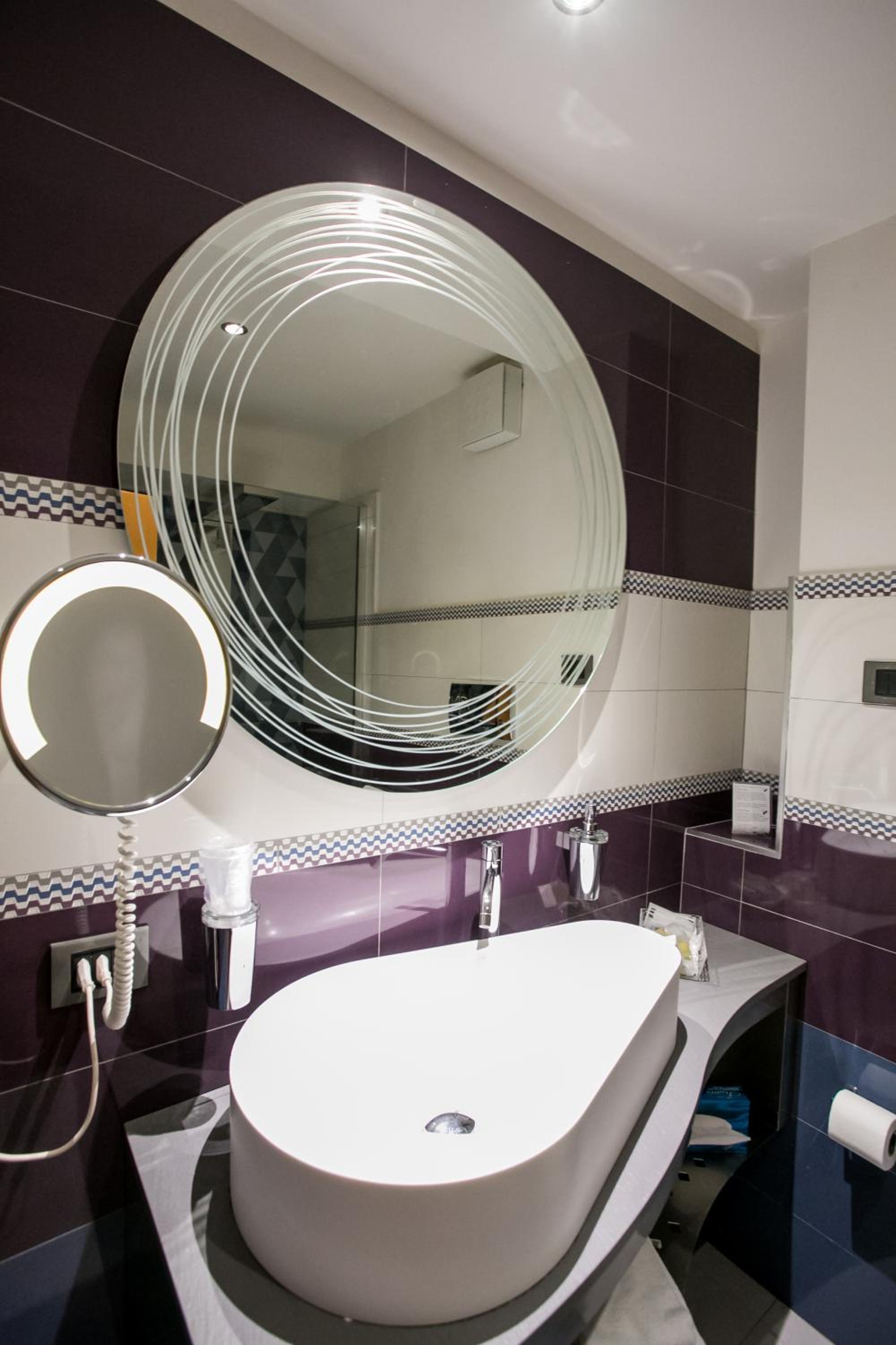 Classic Quadruple Room - Photo 14