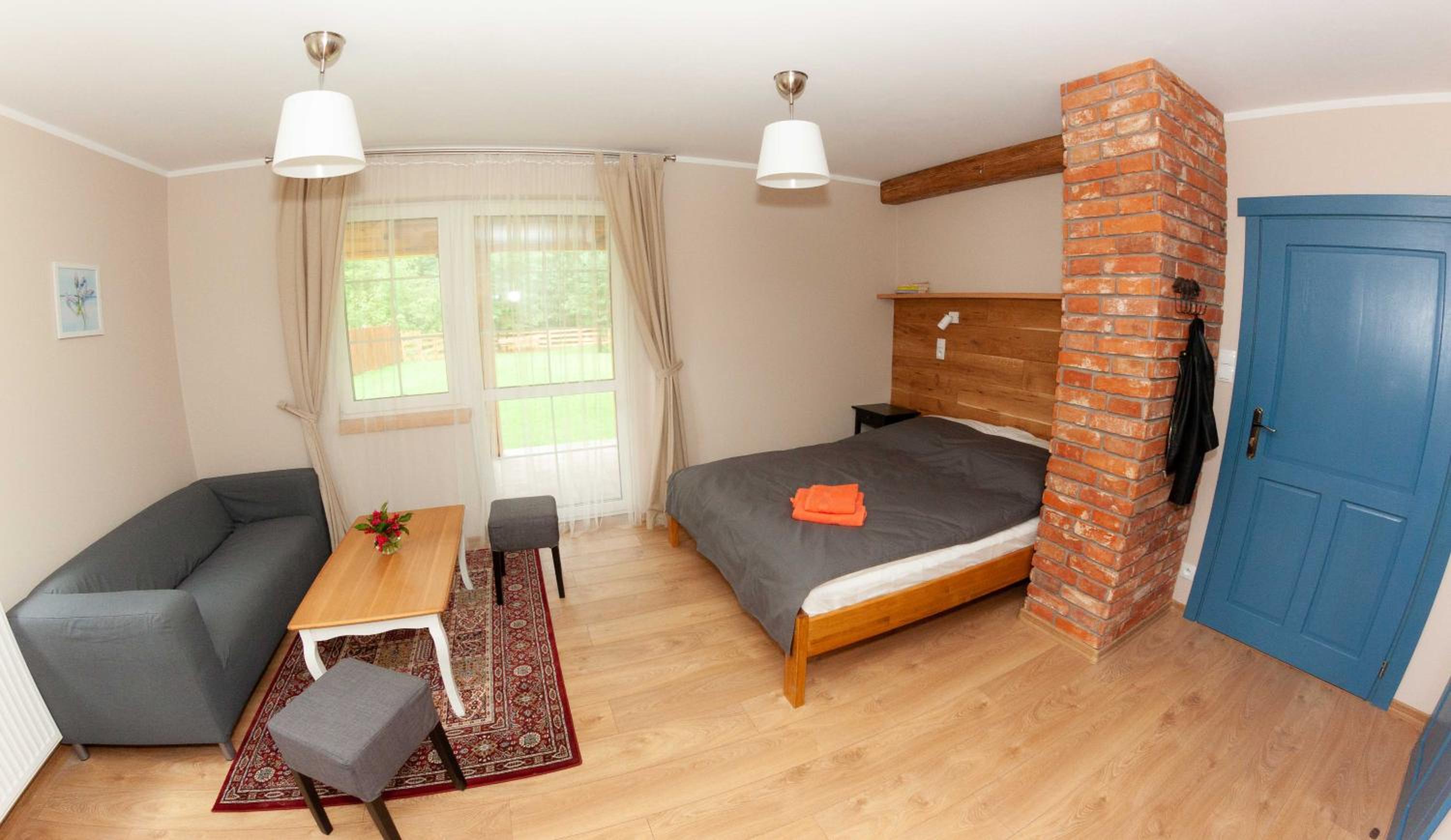 Studio Apartment photo 1