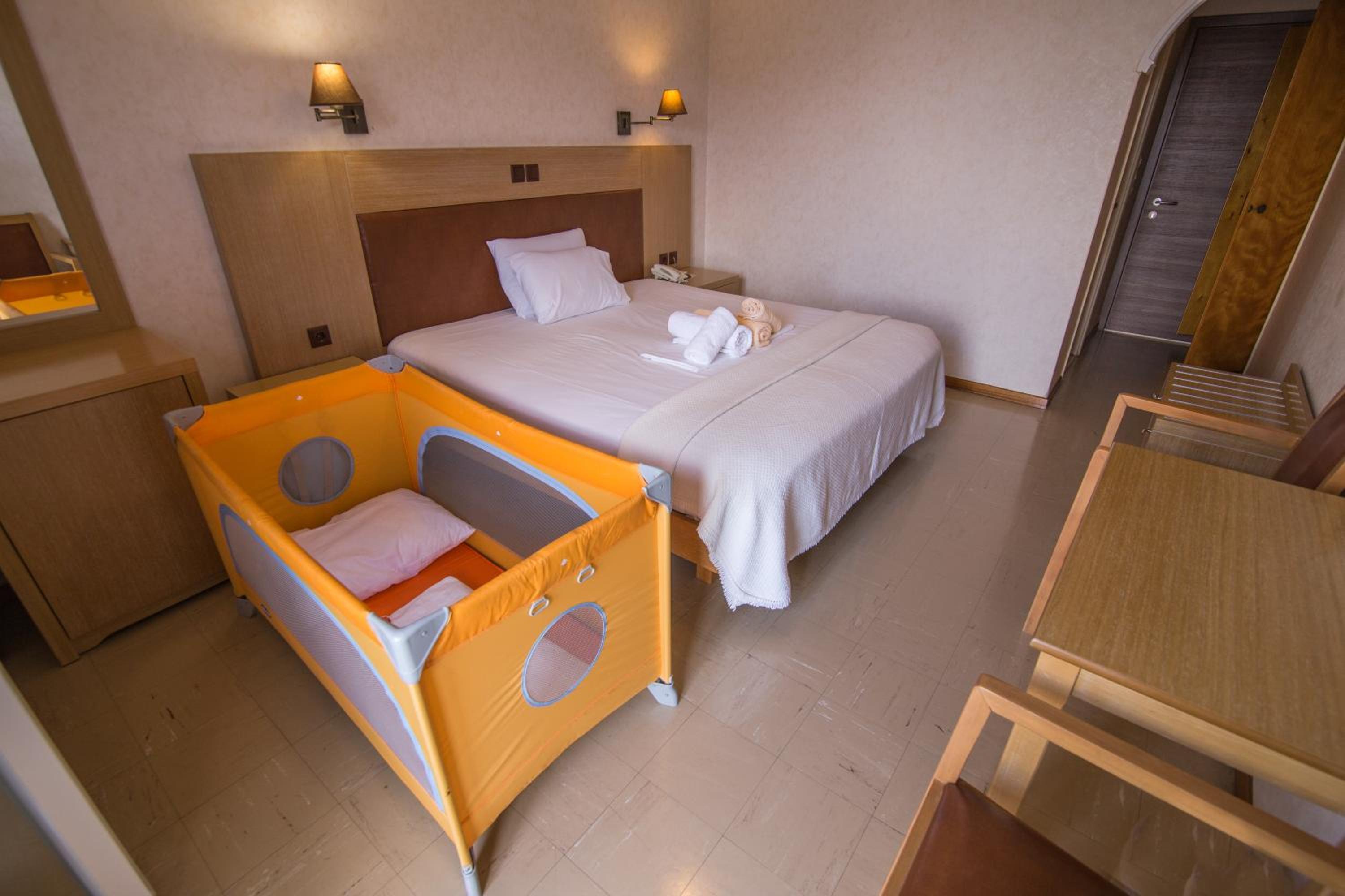 Triple Room with Shower photo 3
