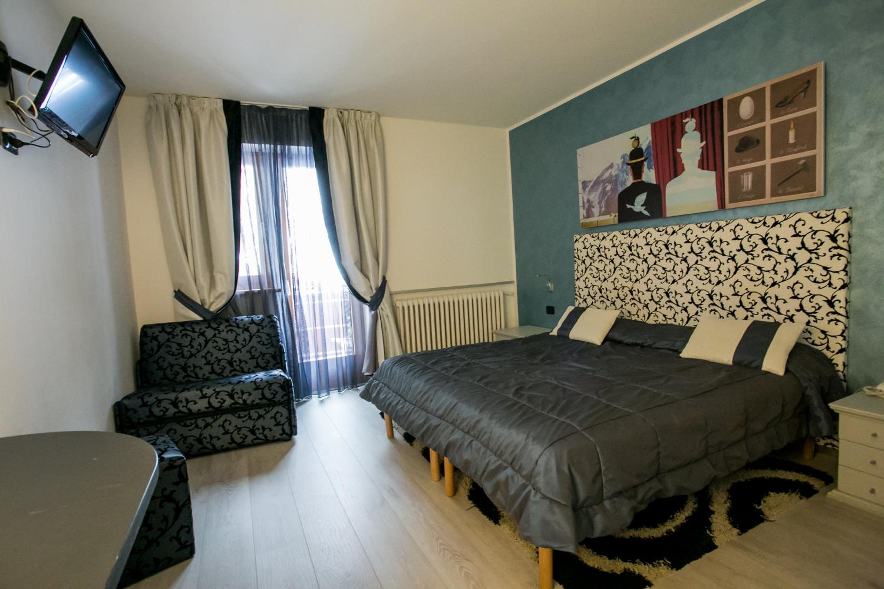 Standard Triple Room - Photo 6