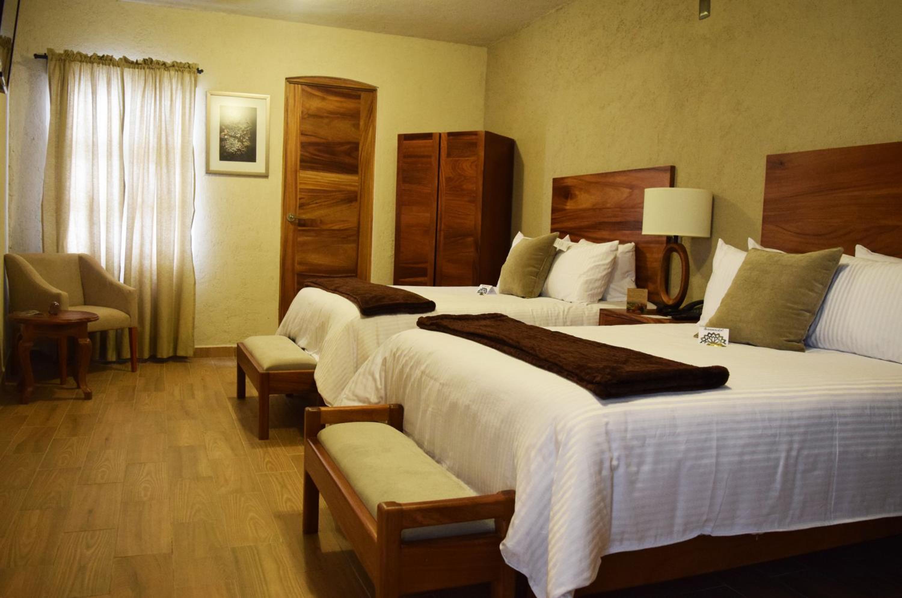 Standard Double Room with Two Double Beds photo 3