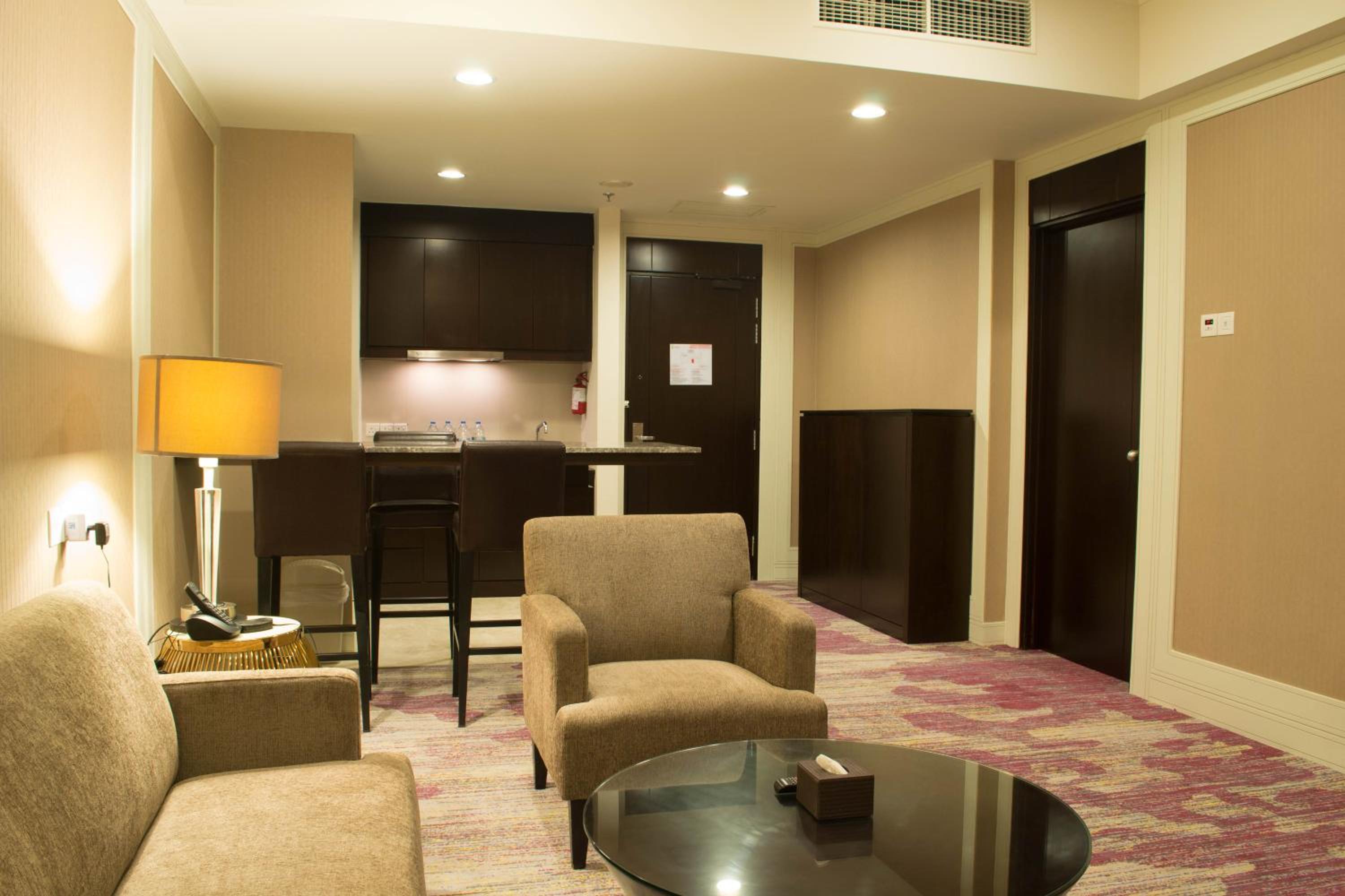 Executive Apartment - Photo 1