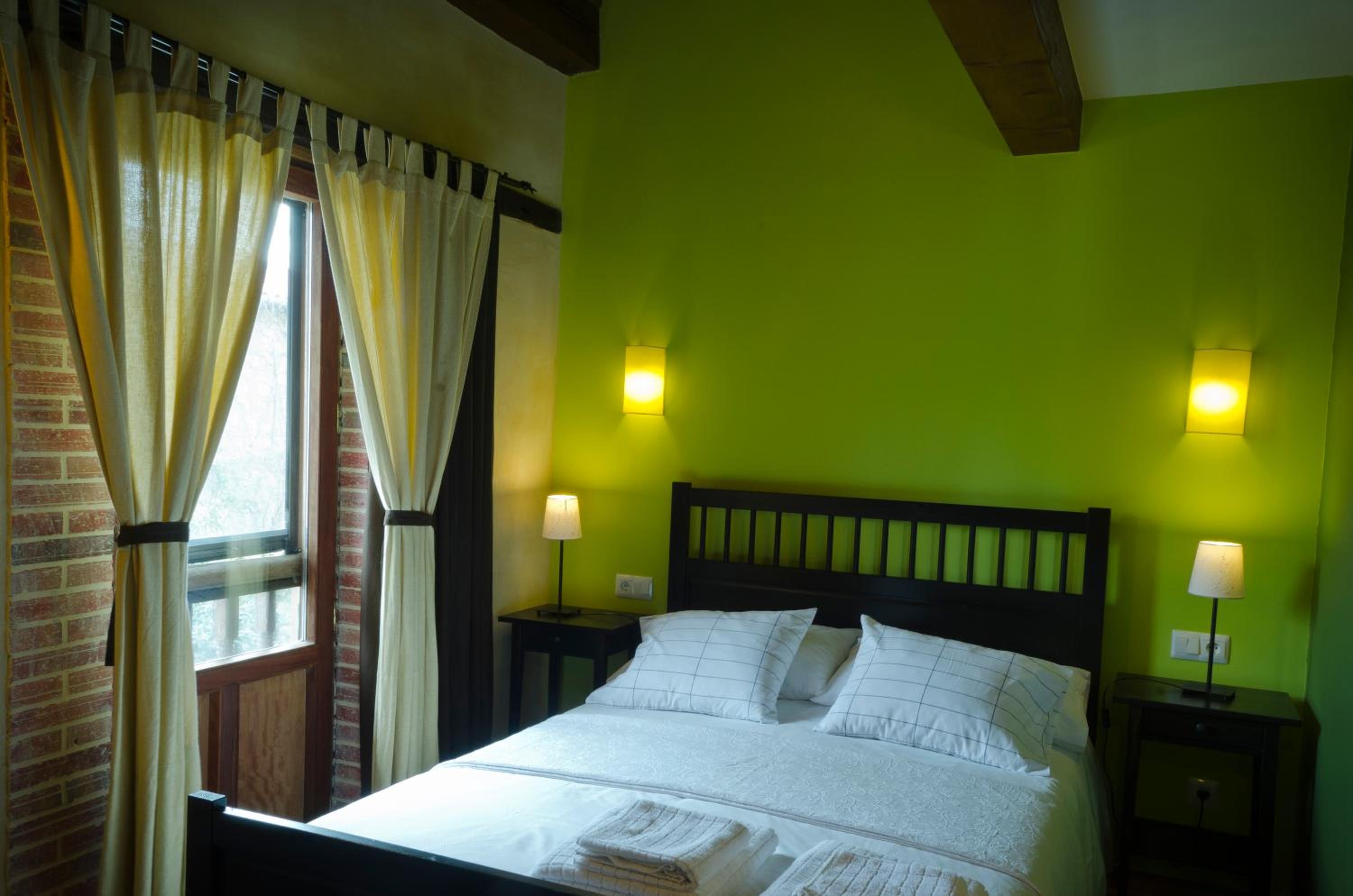 Two-Bedroom Apartment (4 Adults) photo 3