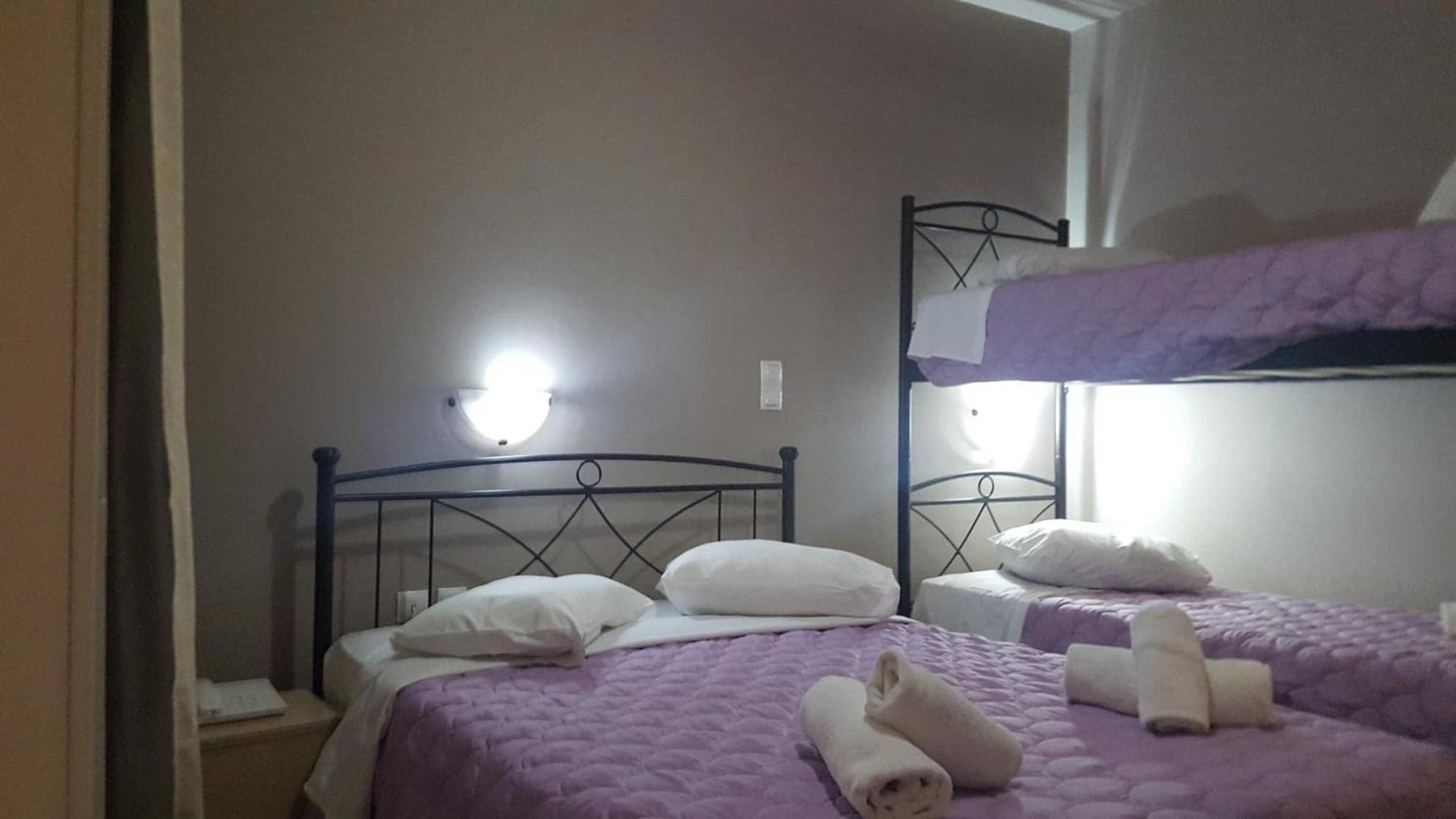 LUX Hotel 5 mins walk from port of Piraeus and metro station, Φωτογραφία 2