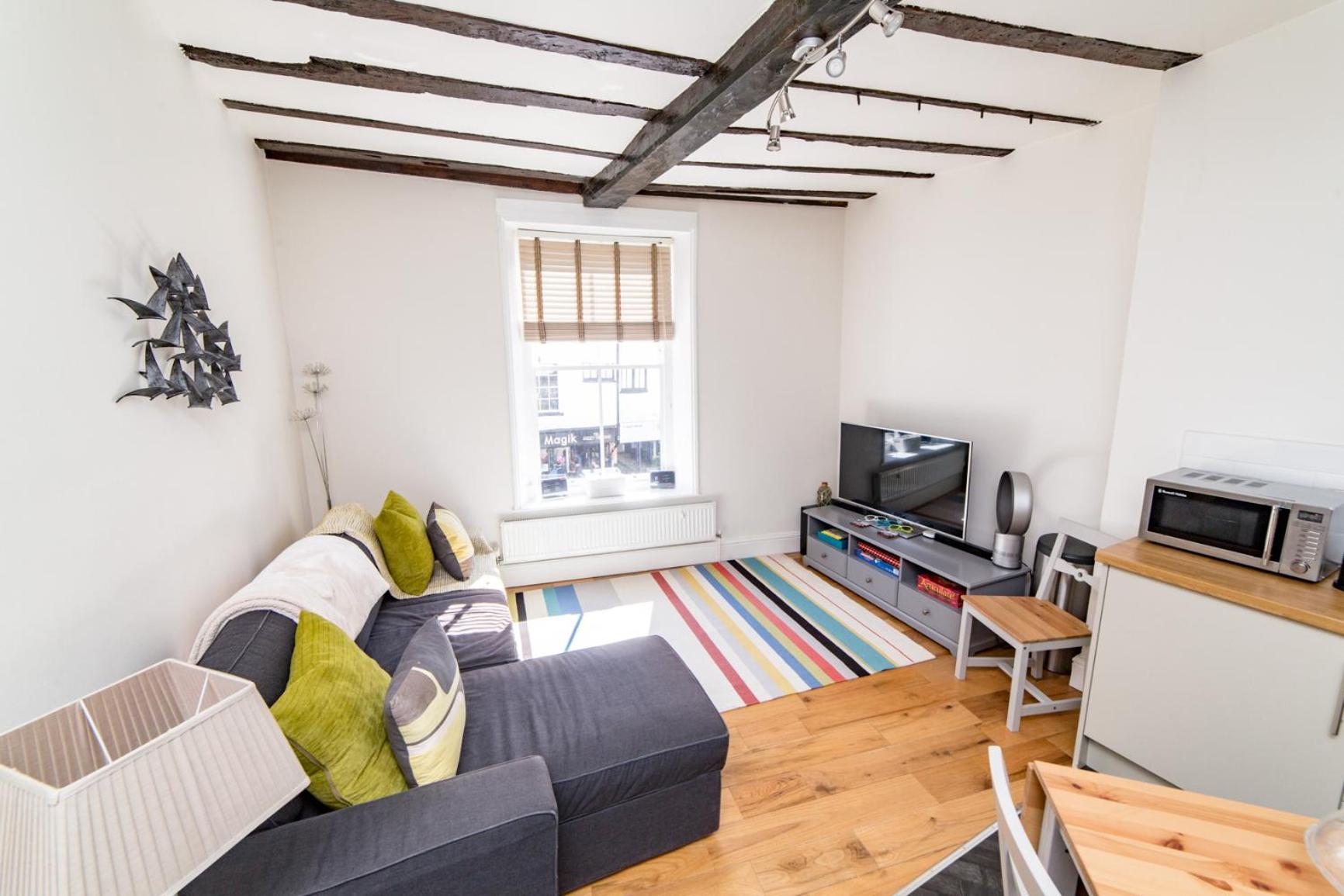 Two-Bedroom Apartment - Photo 17