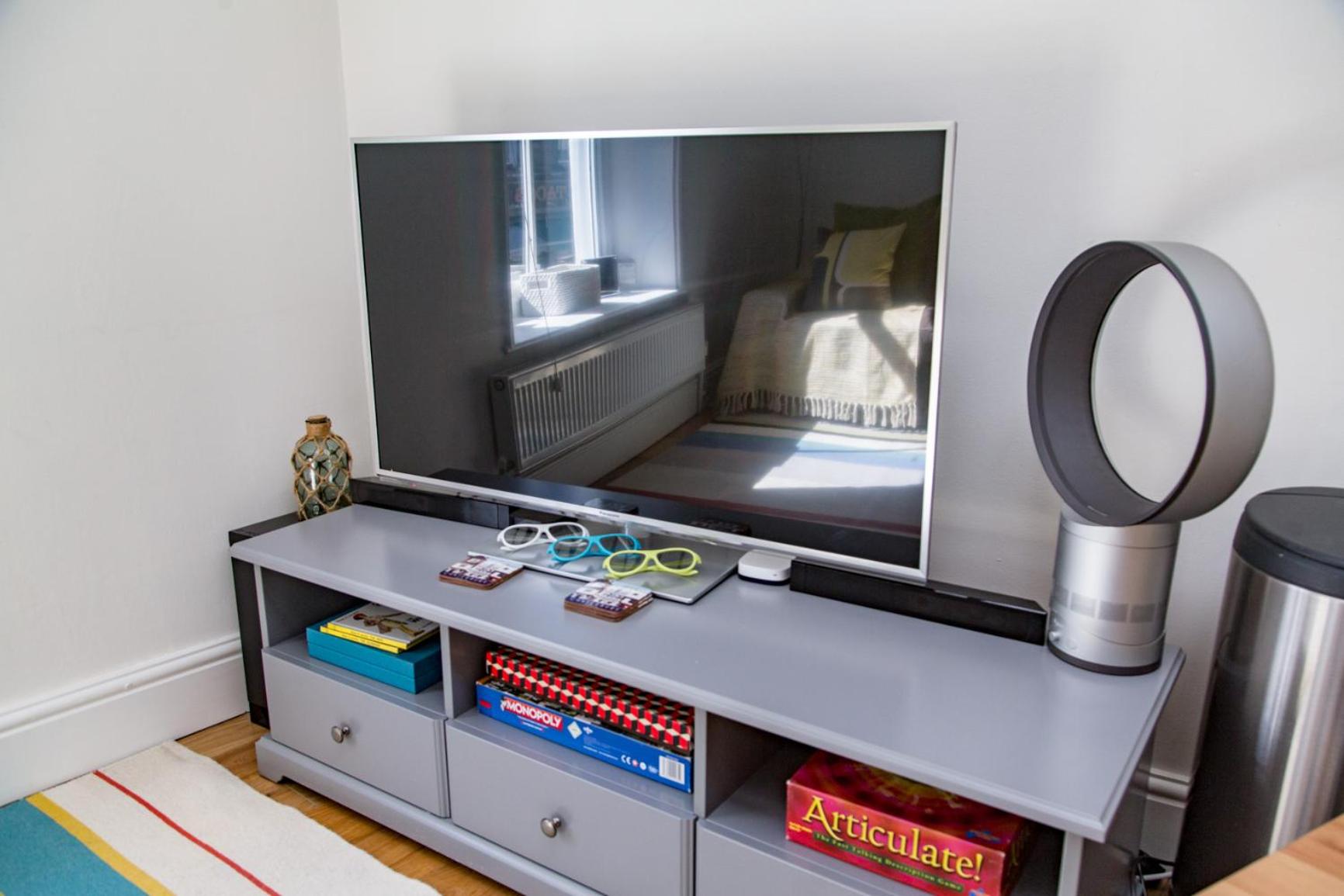 Two-Bedroom Apartment - Photo 3