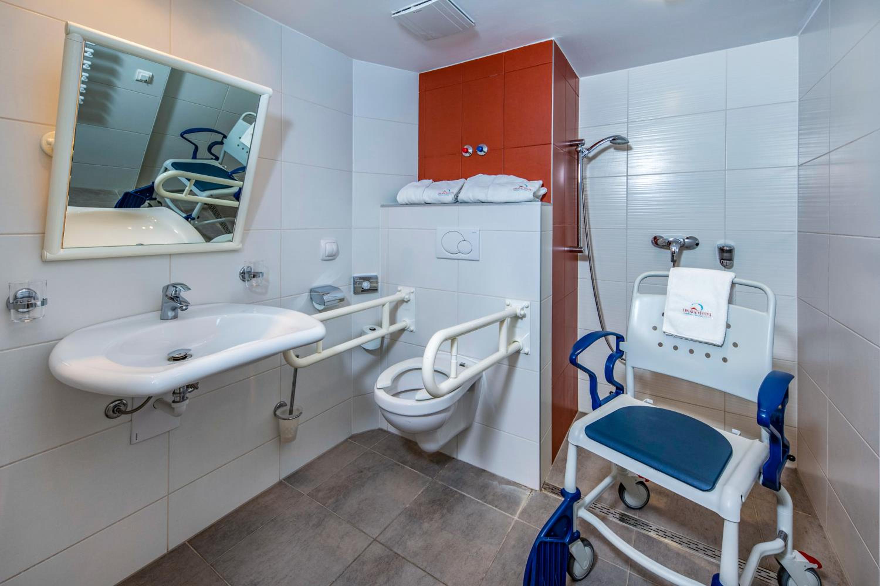 Premium room with disability access photo 1