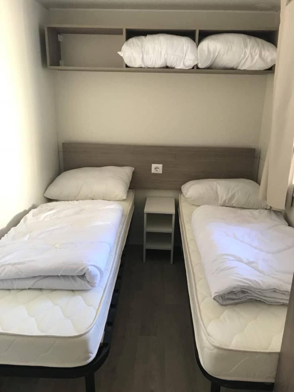 Mobile Home photo 1