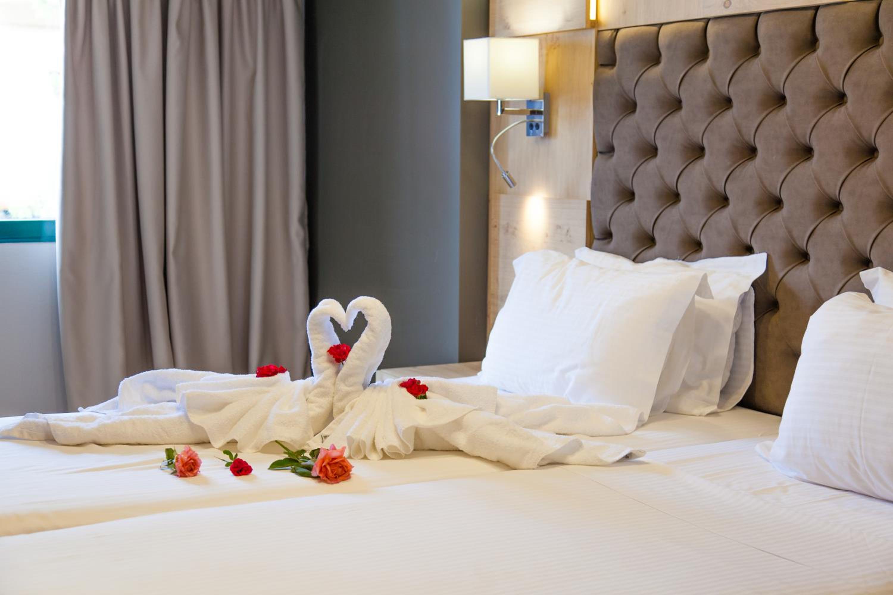 One Bedroom Suite