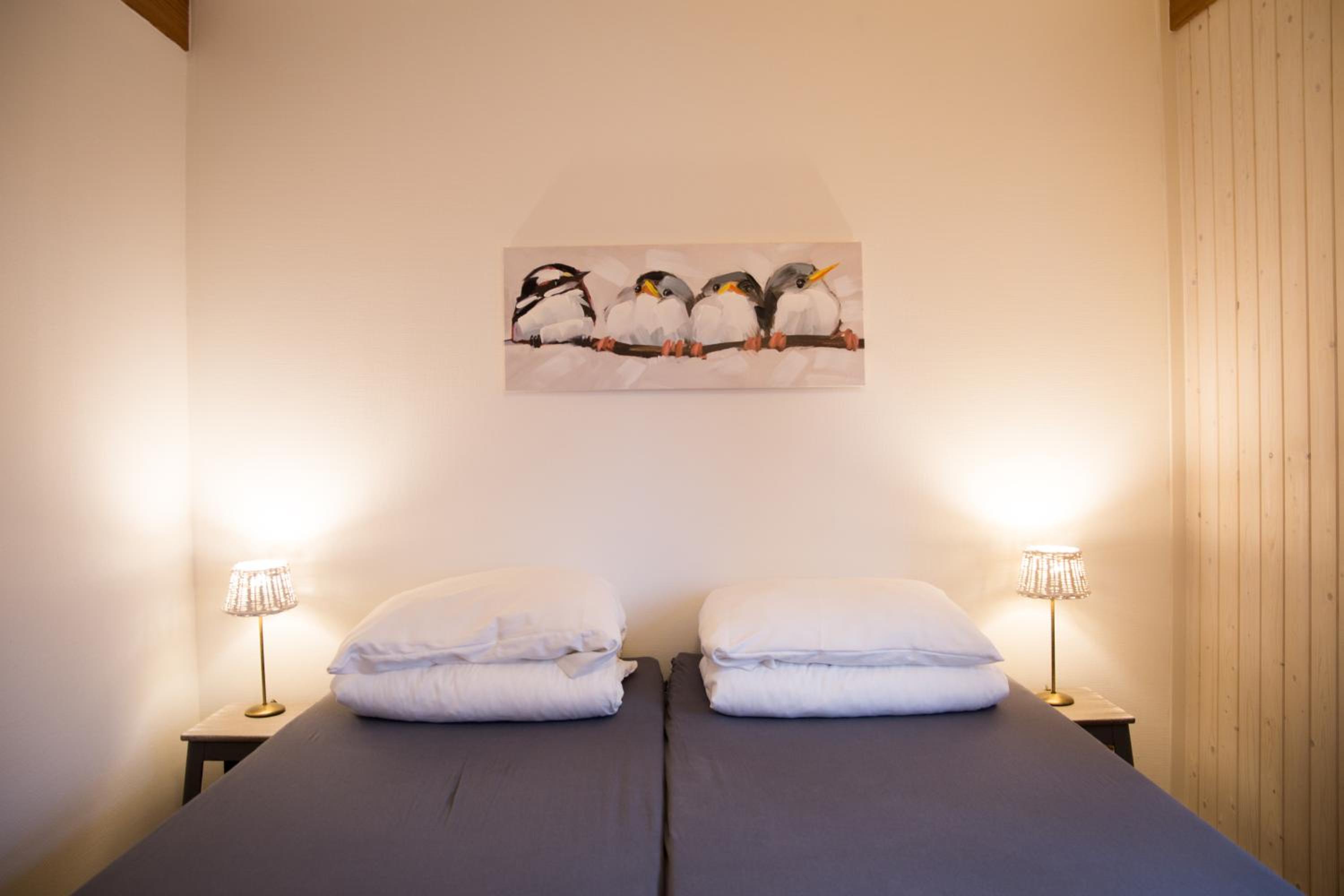 Twin Room with Private Bathroom photo 1