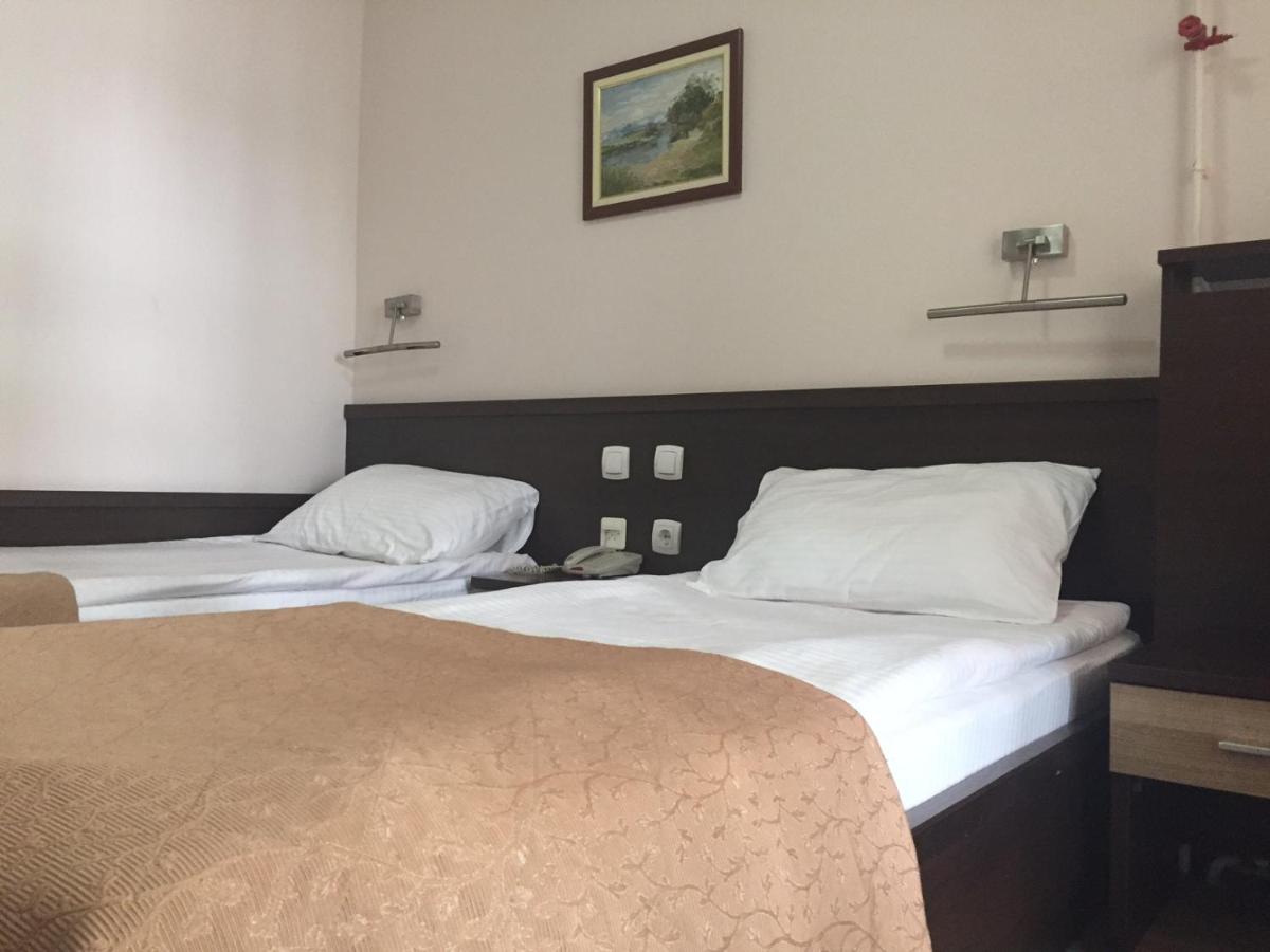 Standard Double Room photo 1