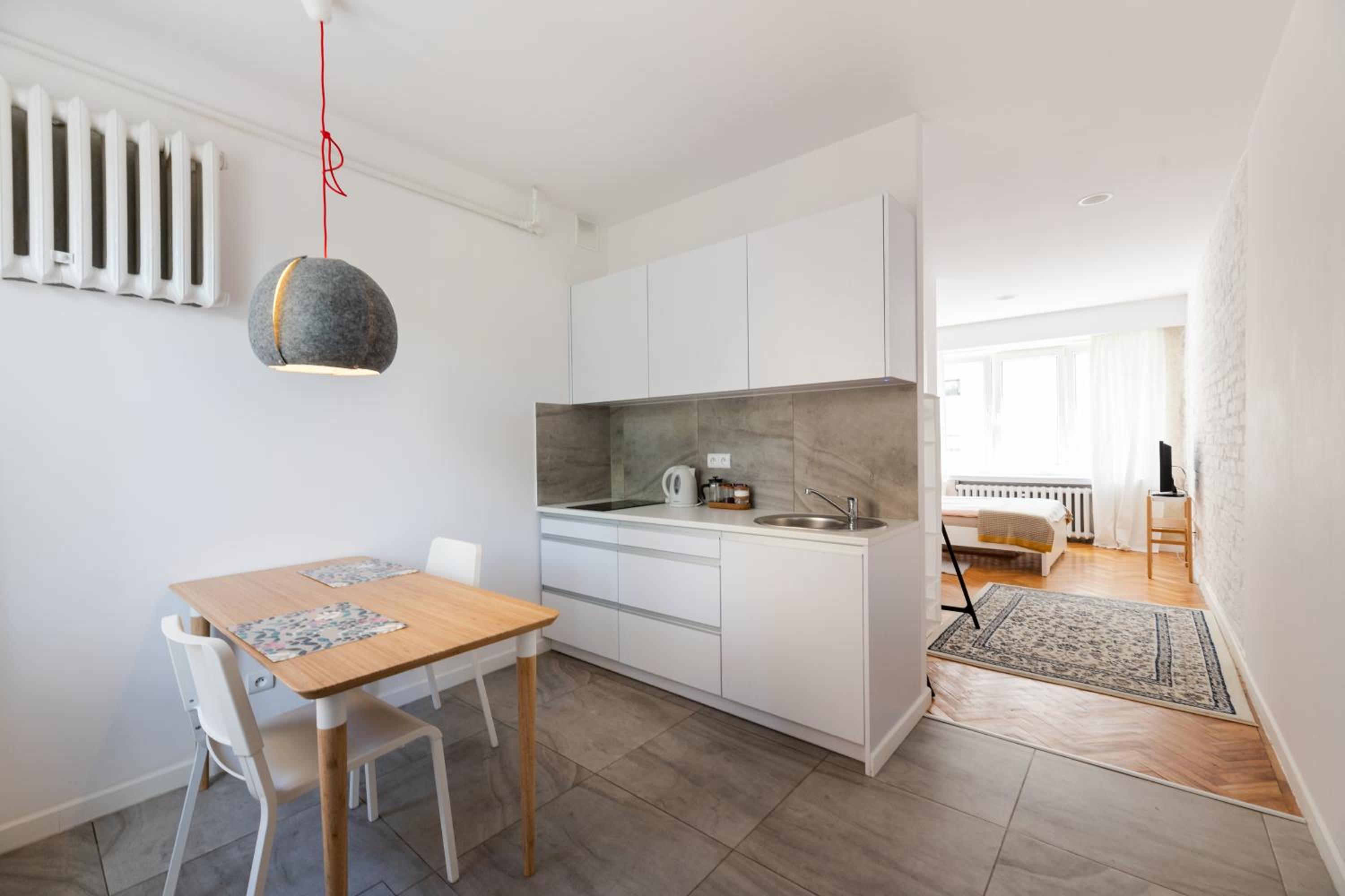 One-Bedroom Apartment - Photo 10