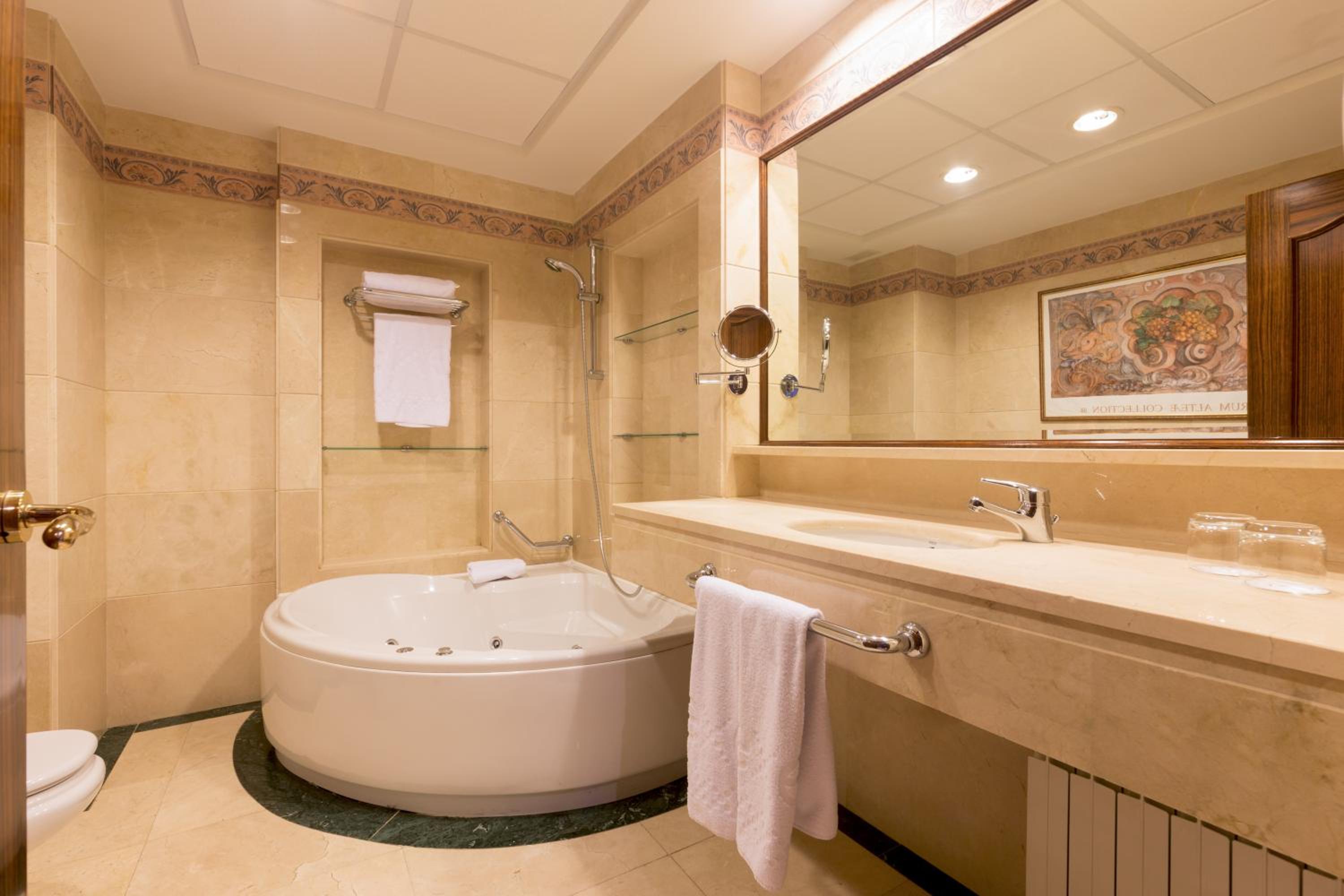 Junior Suite - Photo 4