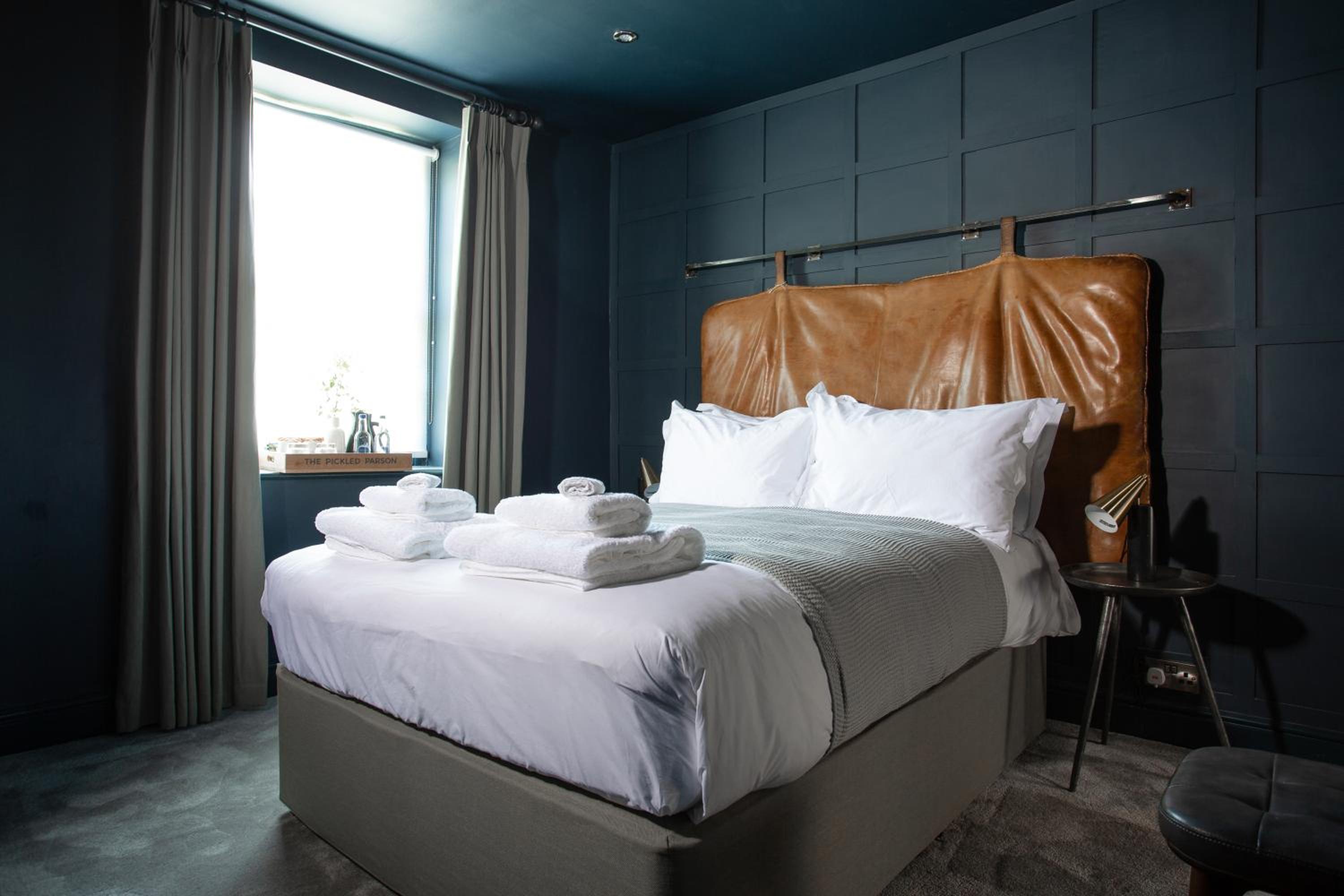 Deluxe Double Room - Photo 7