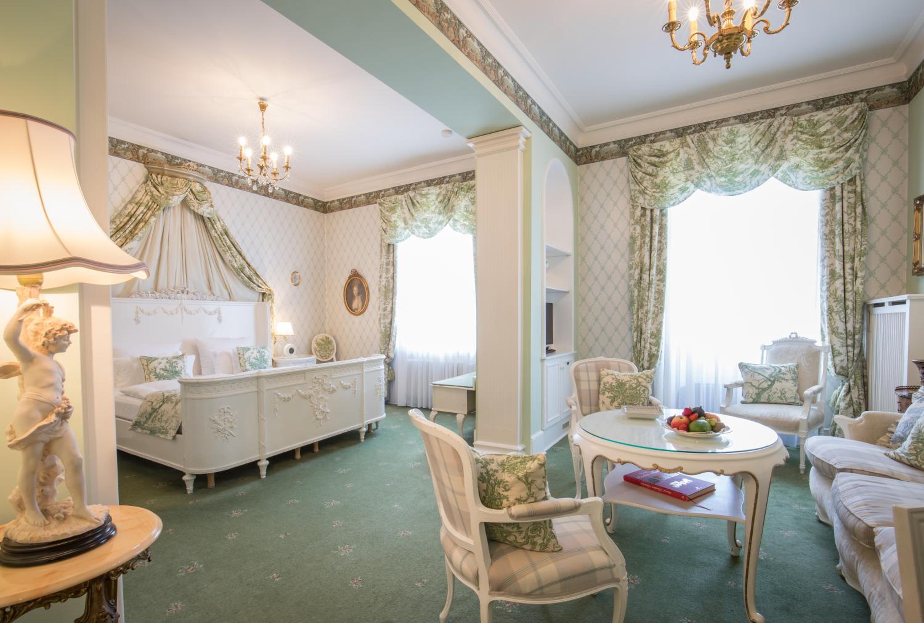 Junior Suite - Photo 17
