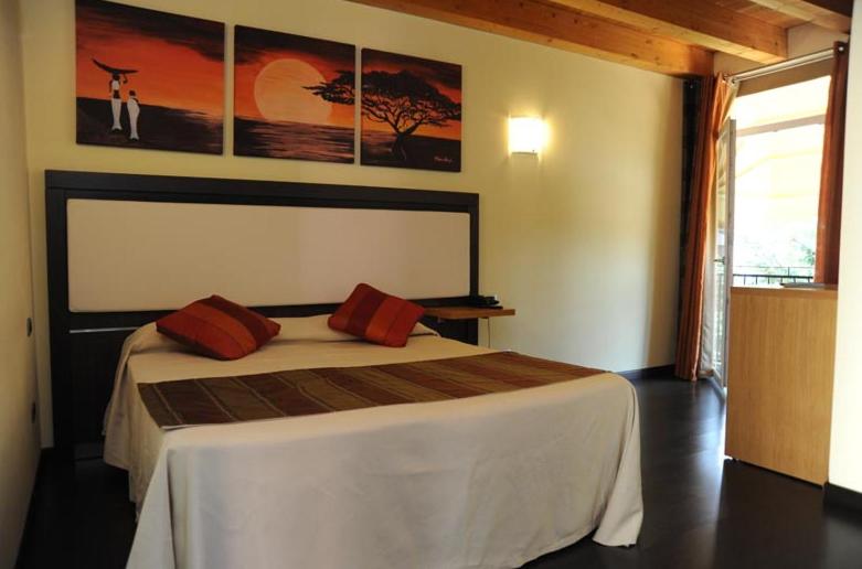 Double or Twin Room photo 3