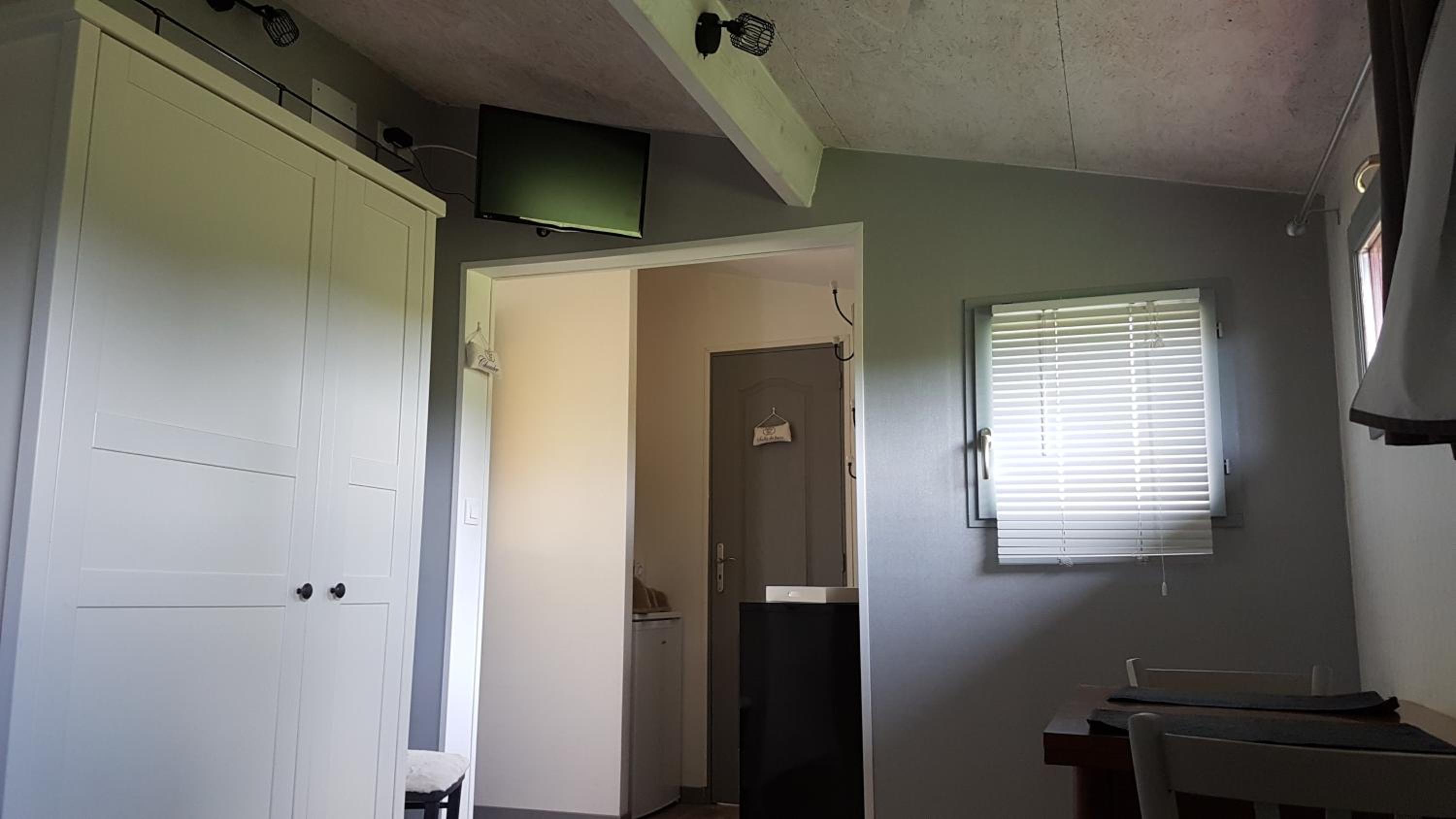 Double Room with Terrace - Photo 11