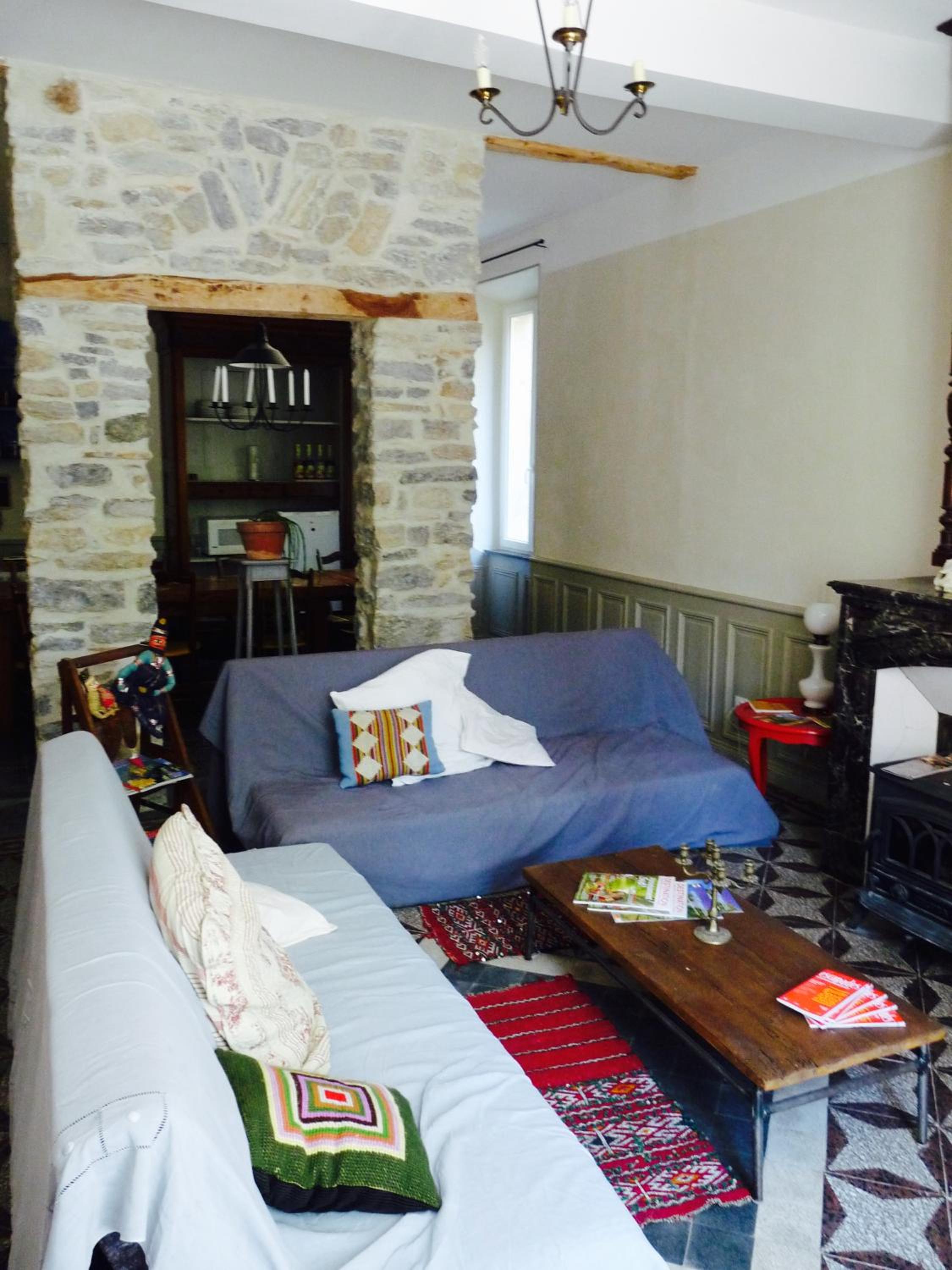 Double Room with Private Bathroom - Photo 1