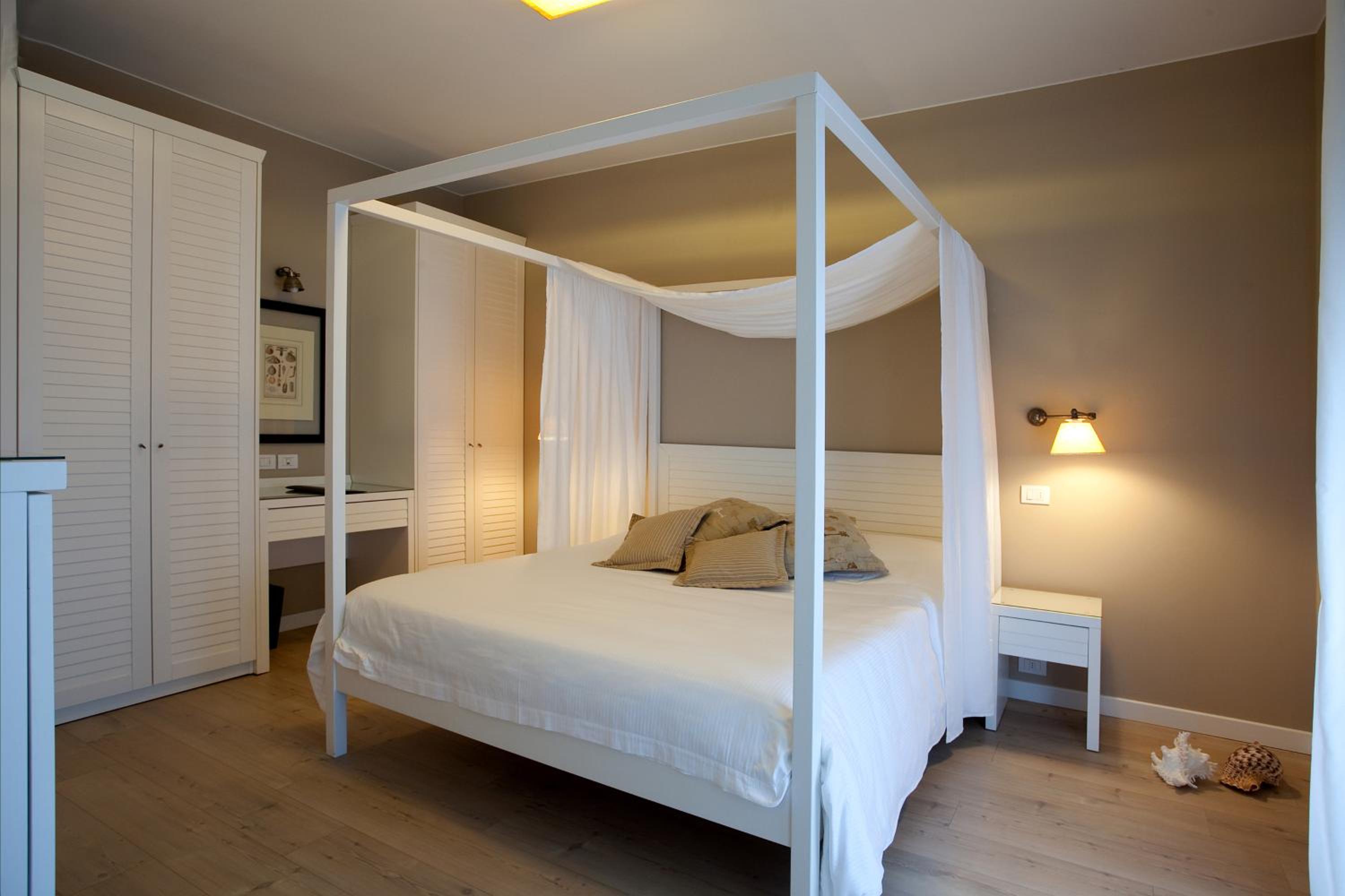 Deluxe Room - Photo 1