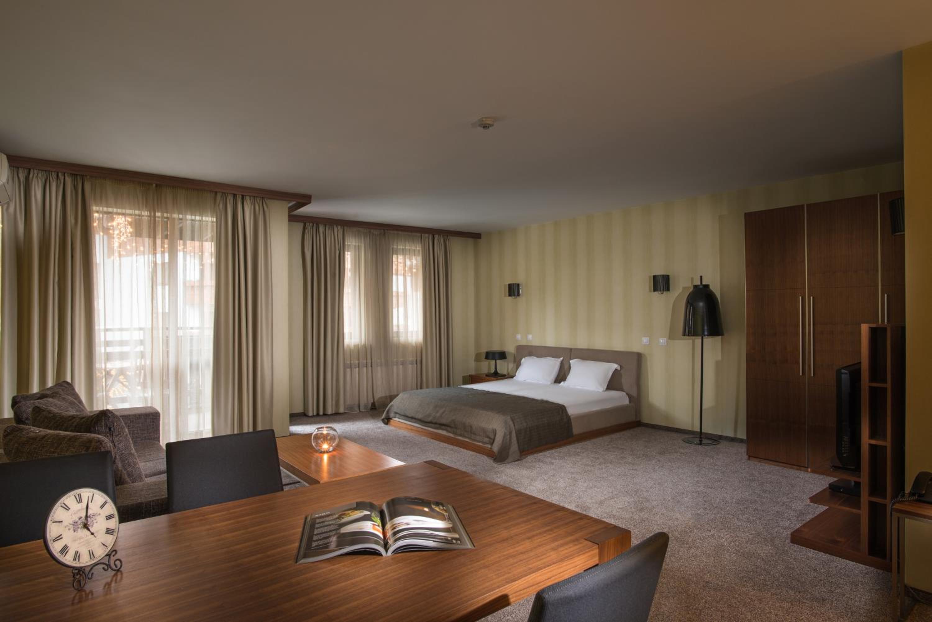 Junior Suite - Photo 1