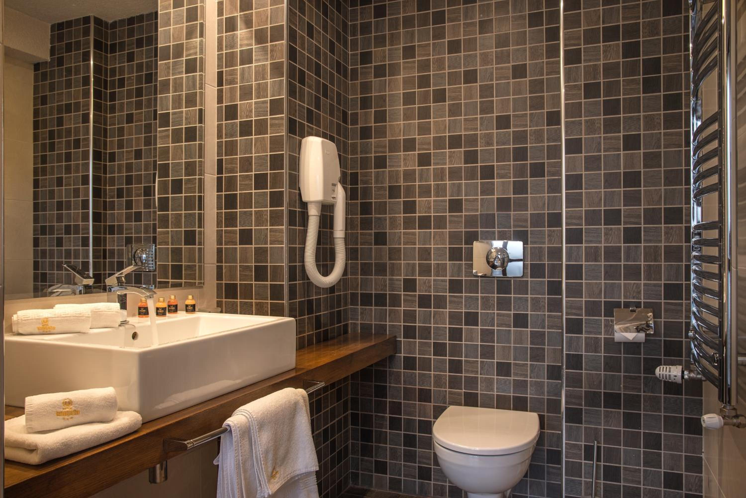 Junior Suite - Photo 6