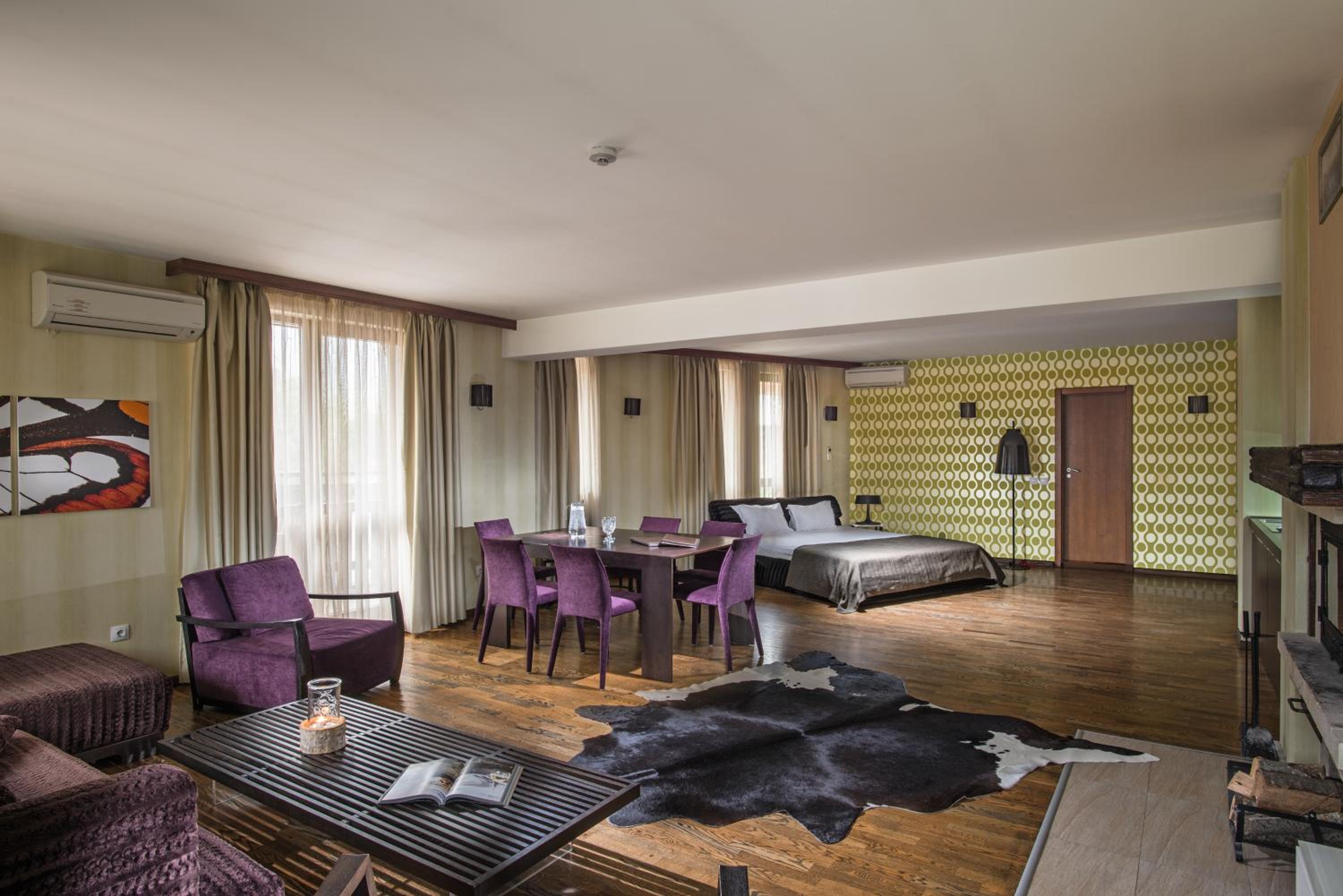 Junior Suite with Fireplace