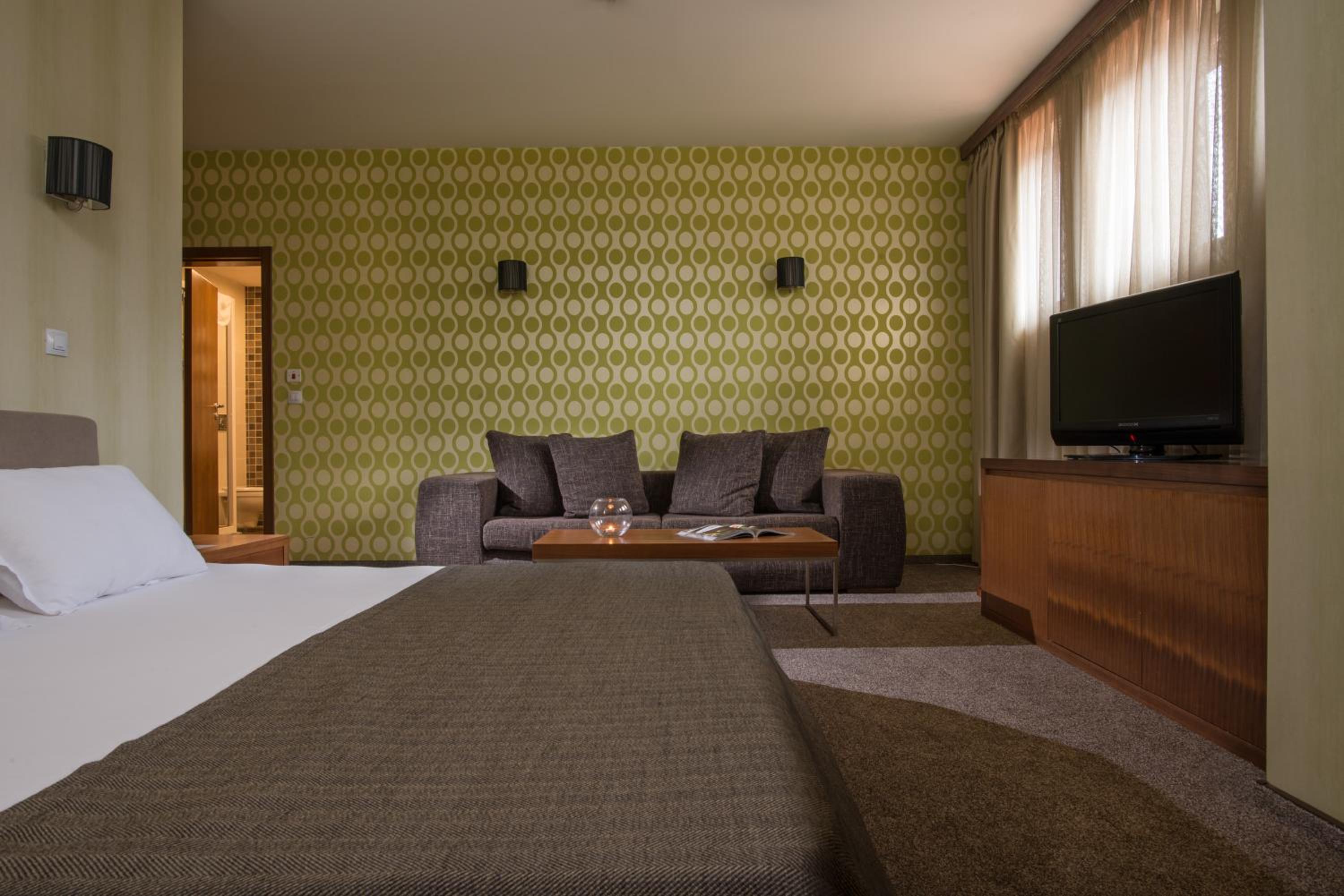 Economy Double Room - Photo 1