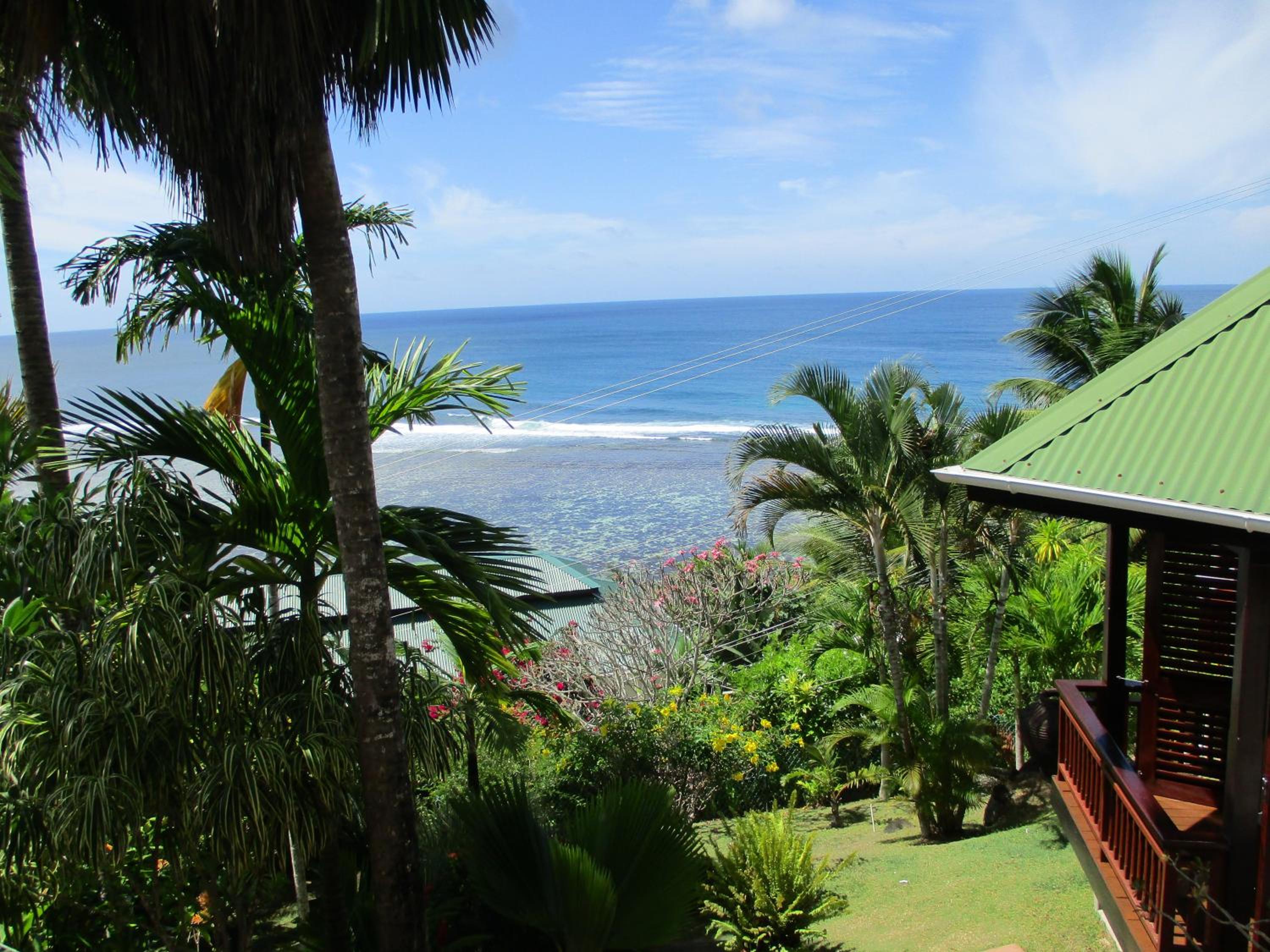 One-Bedroom Chalet with Seaview photo 2