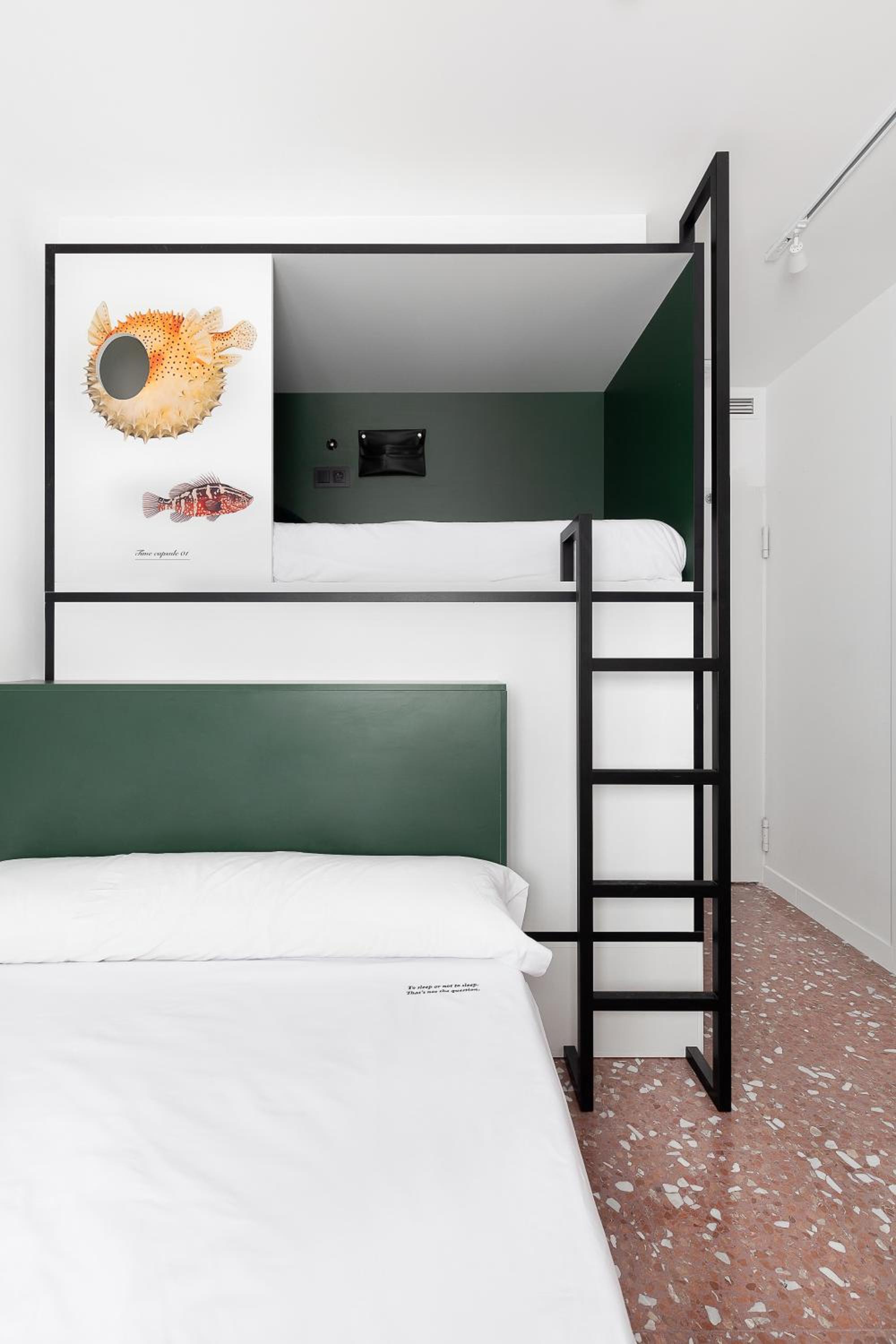 Double Room with Private Bathroom photo 3