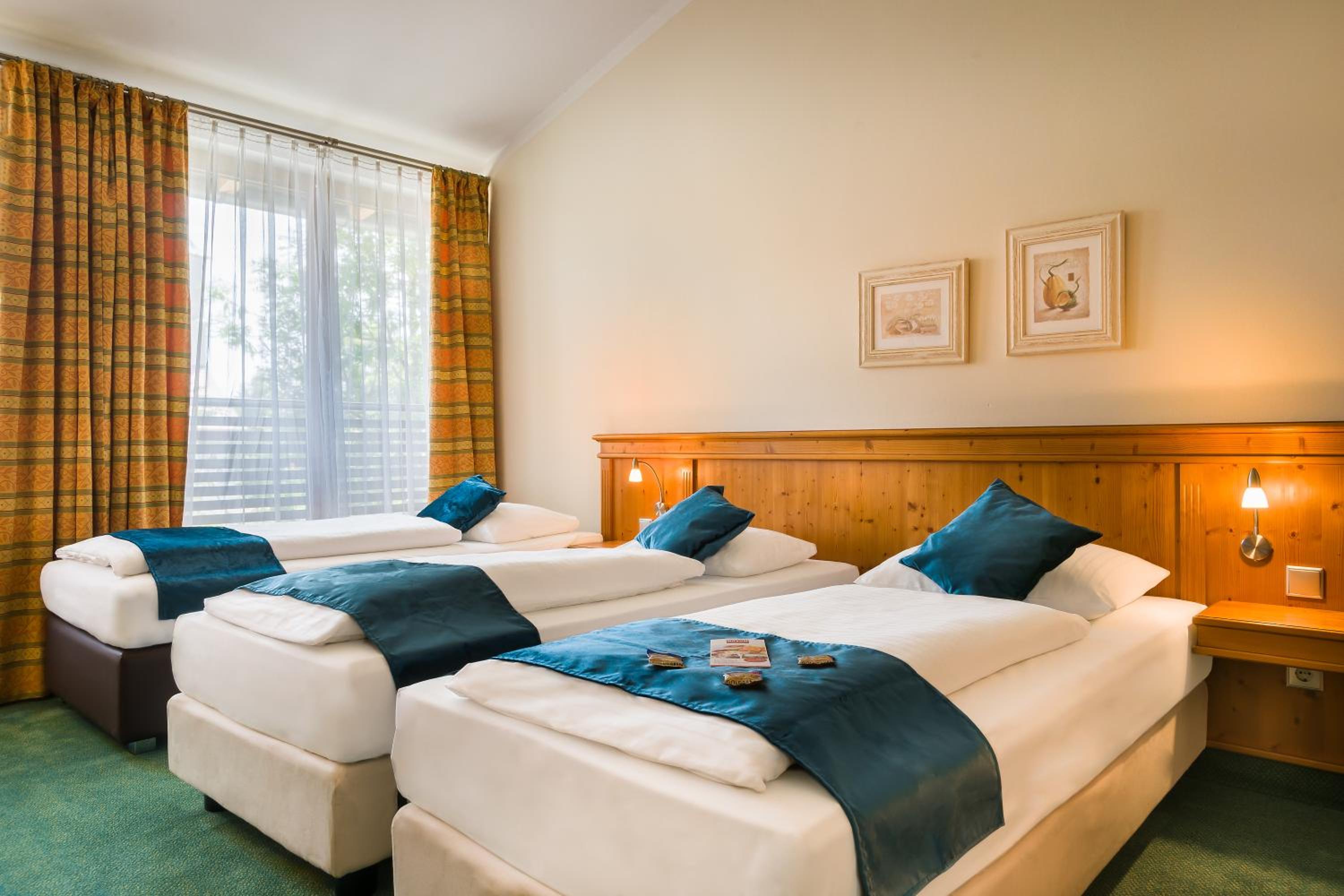 Triple Room photo 2