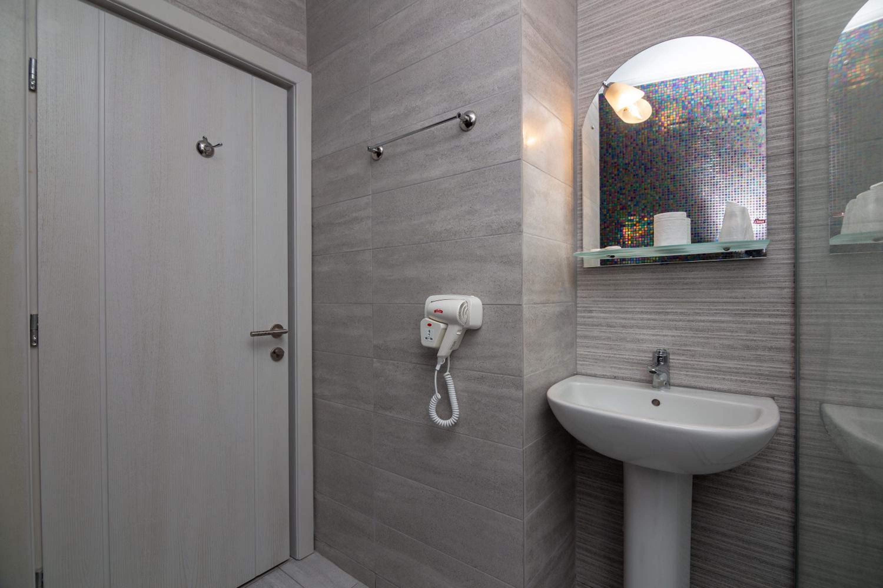 Quadruple Room with Sea View photo 2