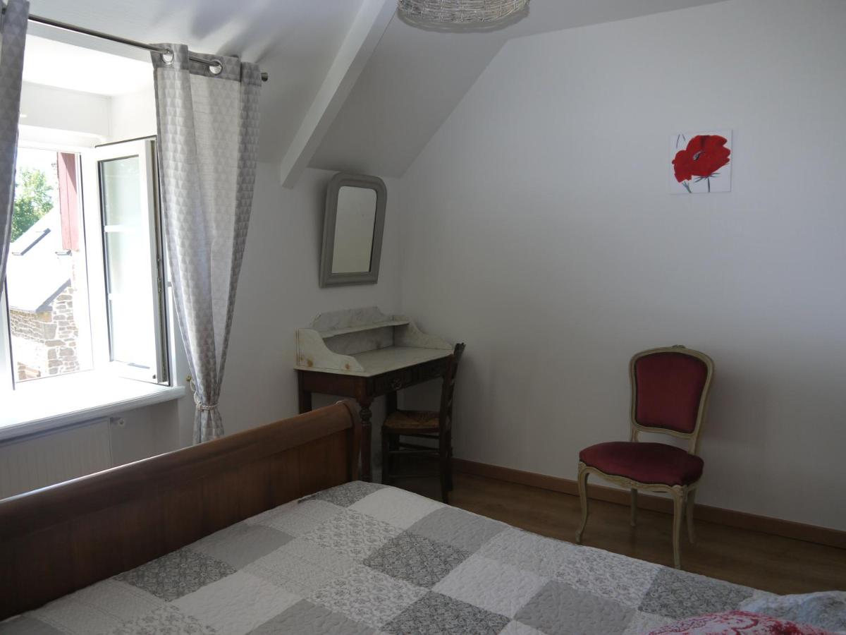 Family Room Eglantine photo 3