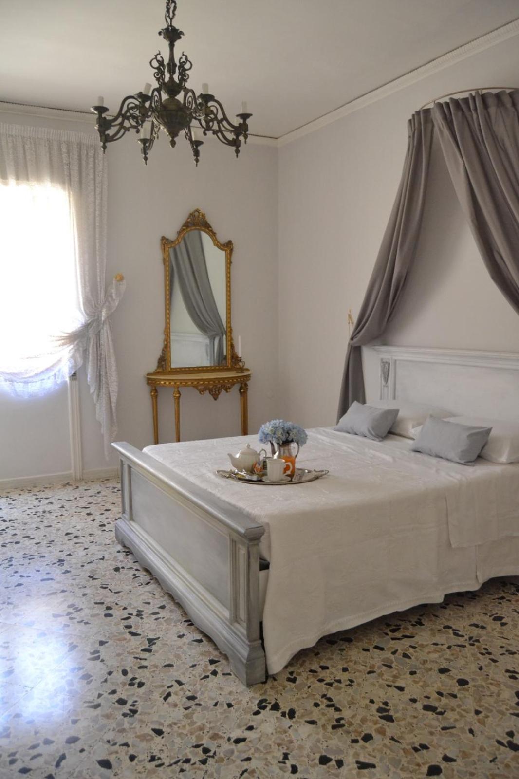 Premium Quadruple Room