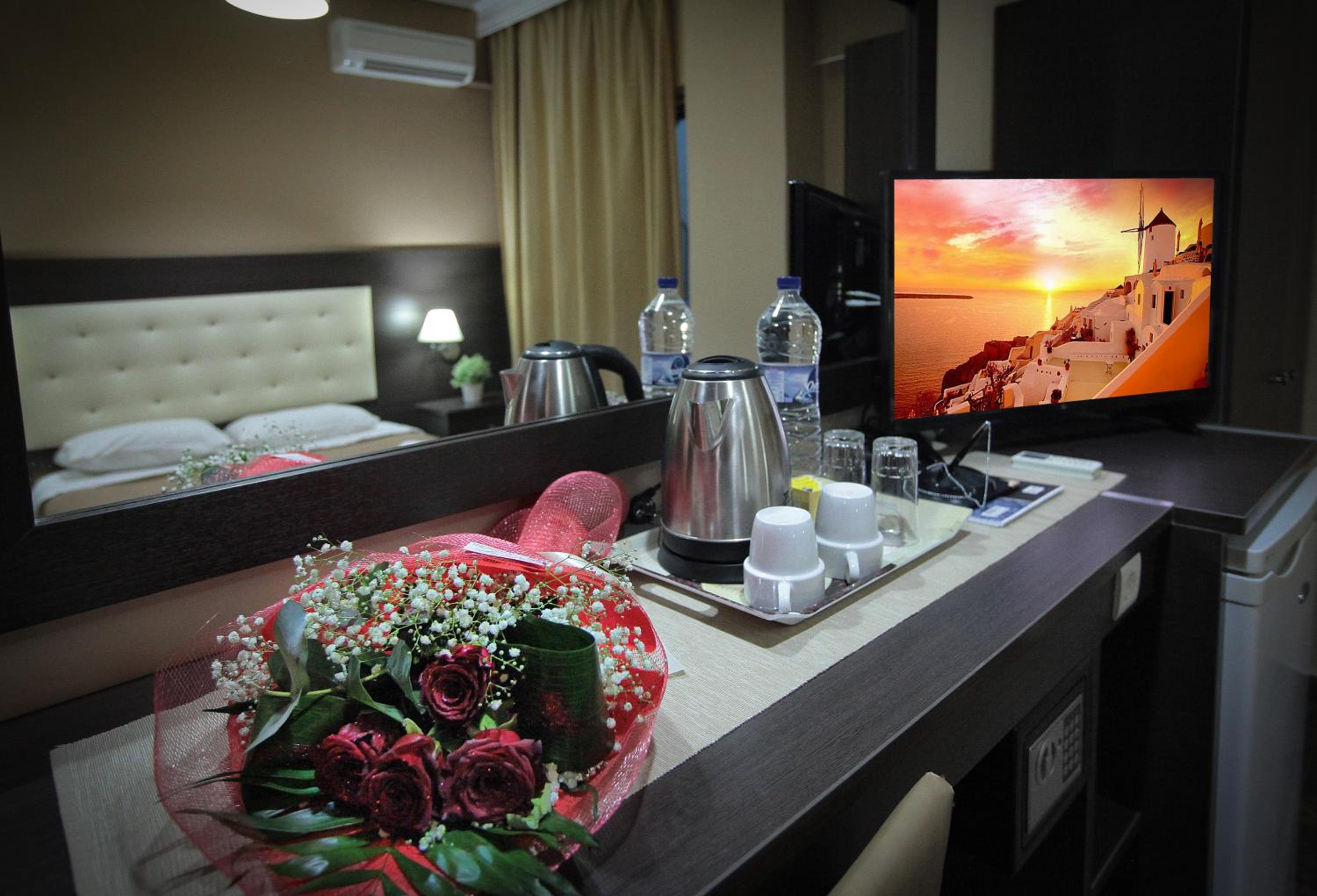 Double or Twin Room - Photo 5