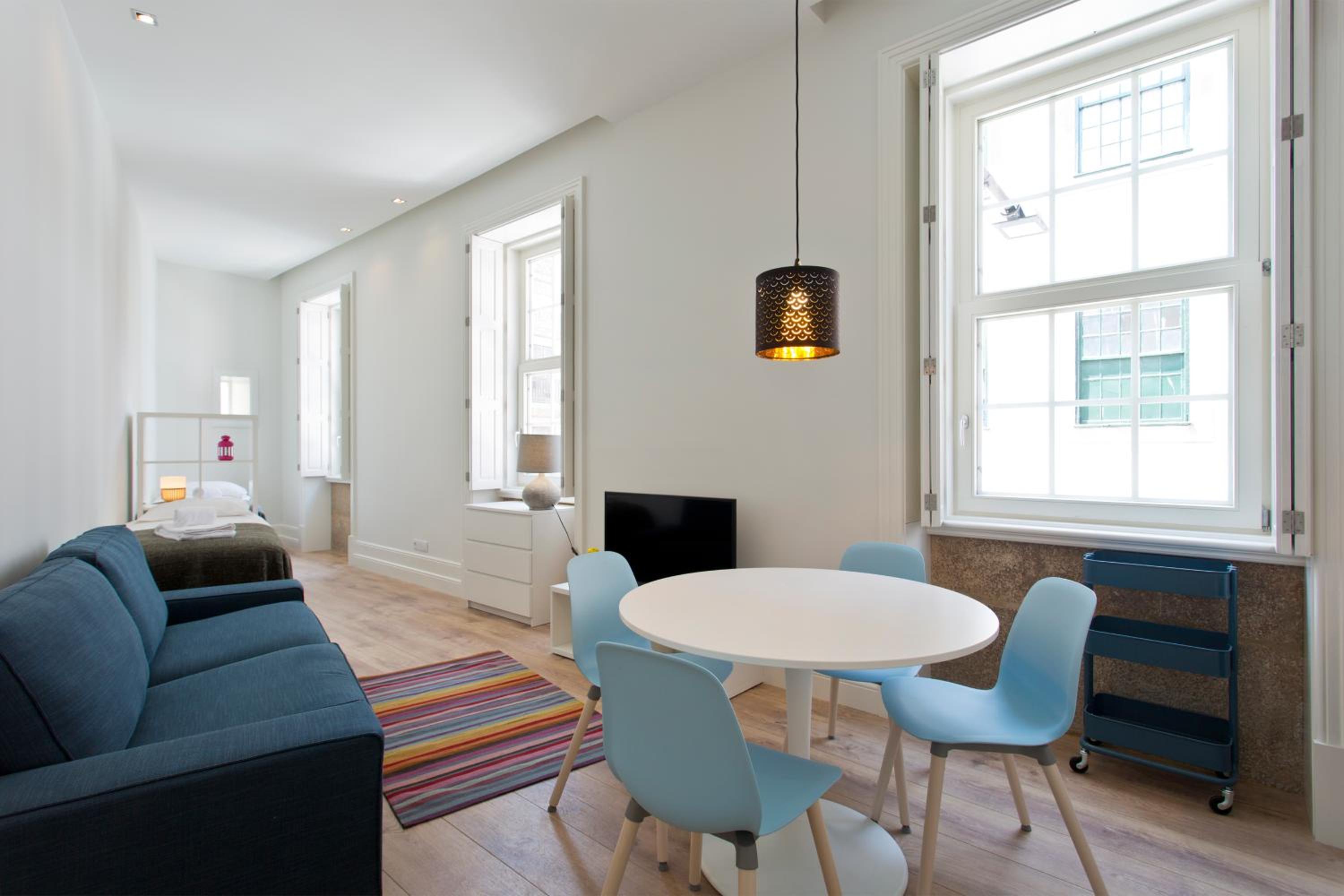 One-Bedroom Apartment (4 Adults)