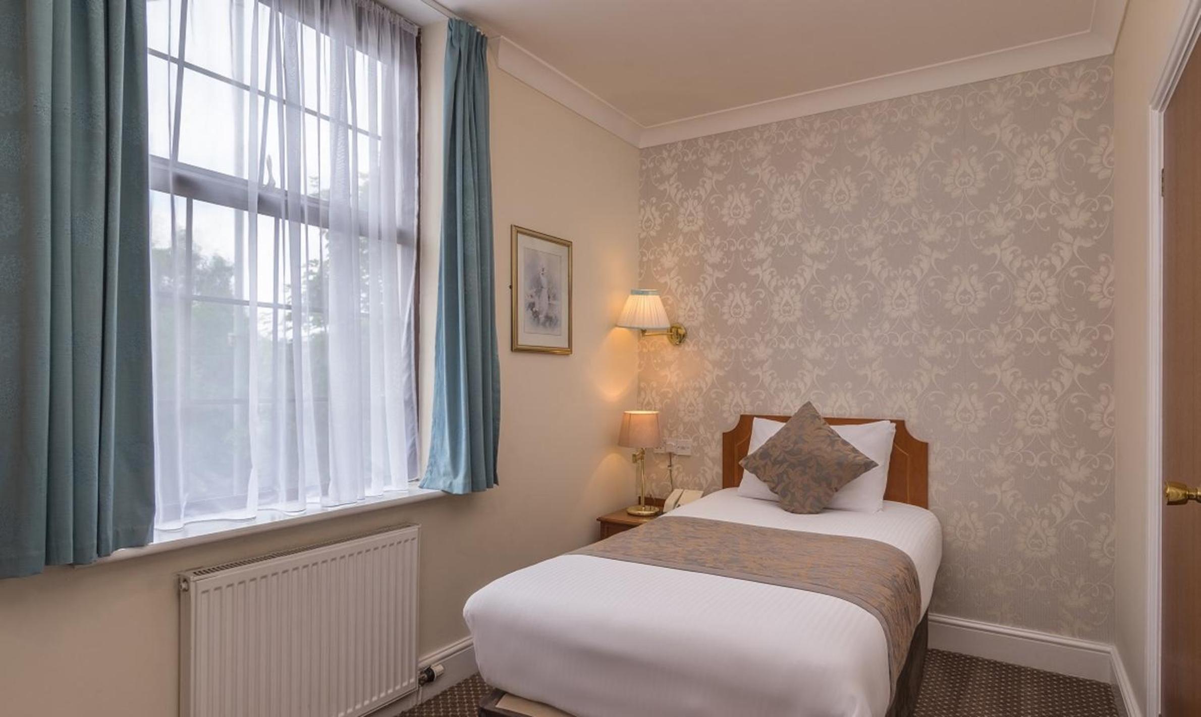 Single Room photo 3