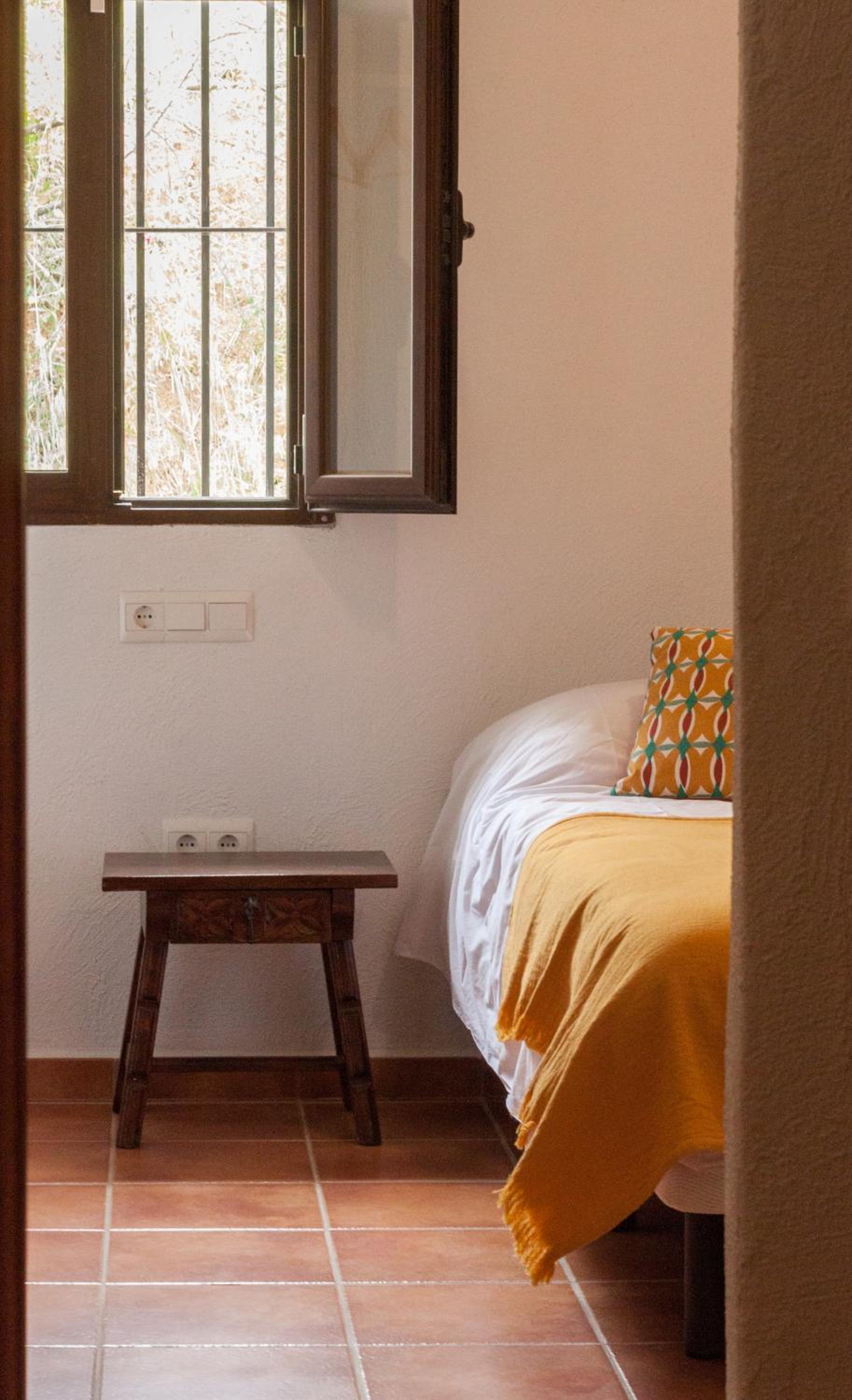 Triple Room with Private Bathroom - Photo 1