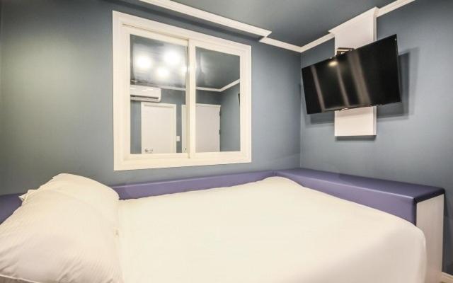 Twin Room with Lake View