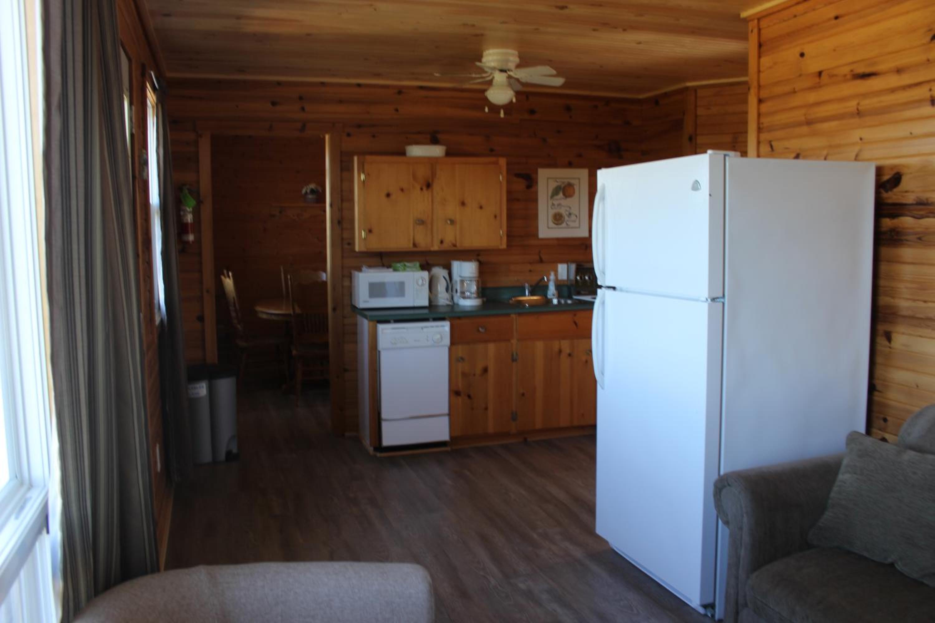 Superior Chalet - Photo 3
