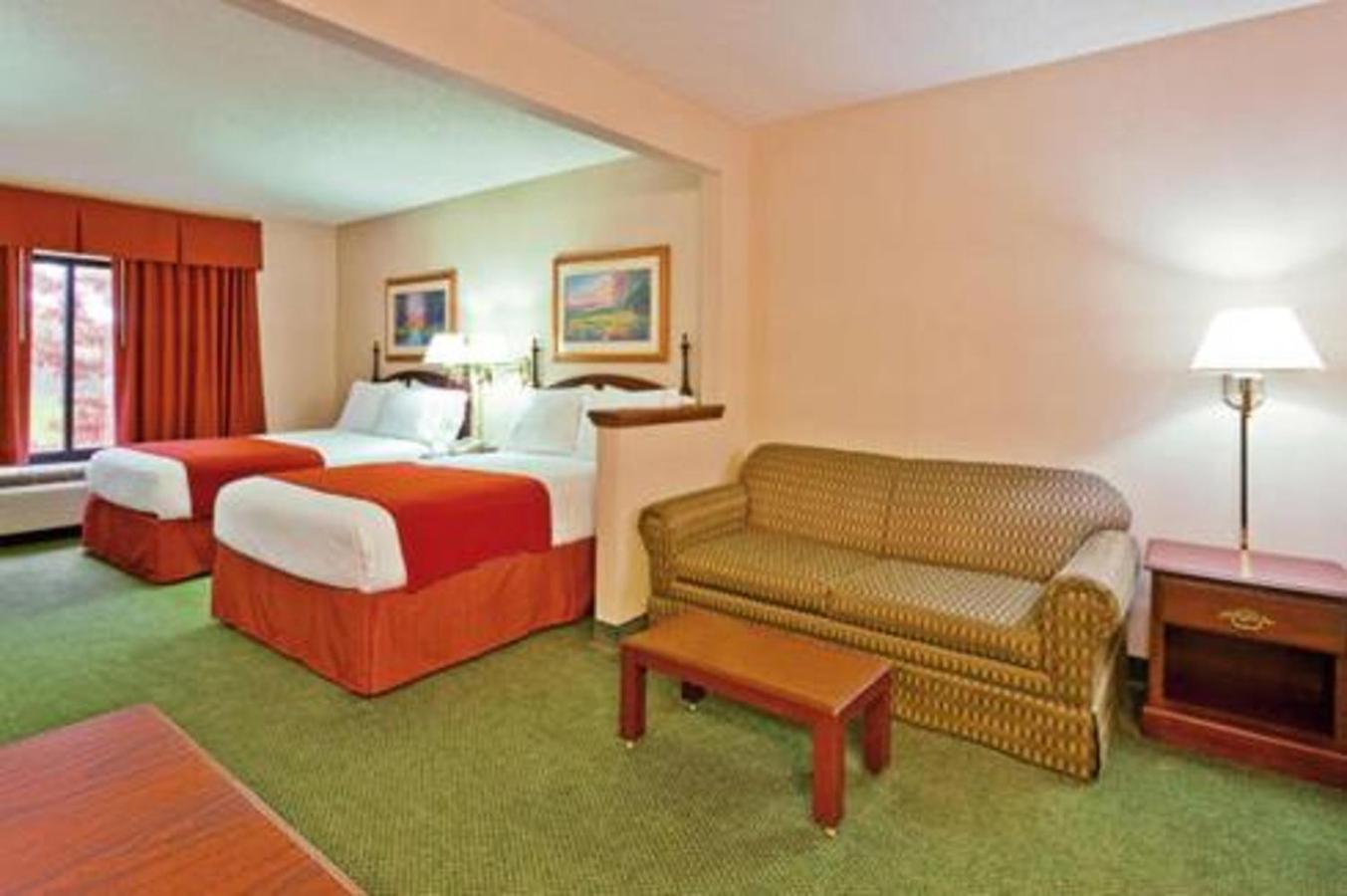 King Room with Spa Bath - Non-Smoking - Photo 3