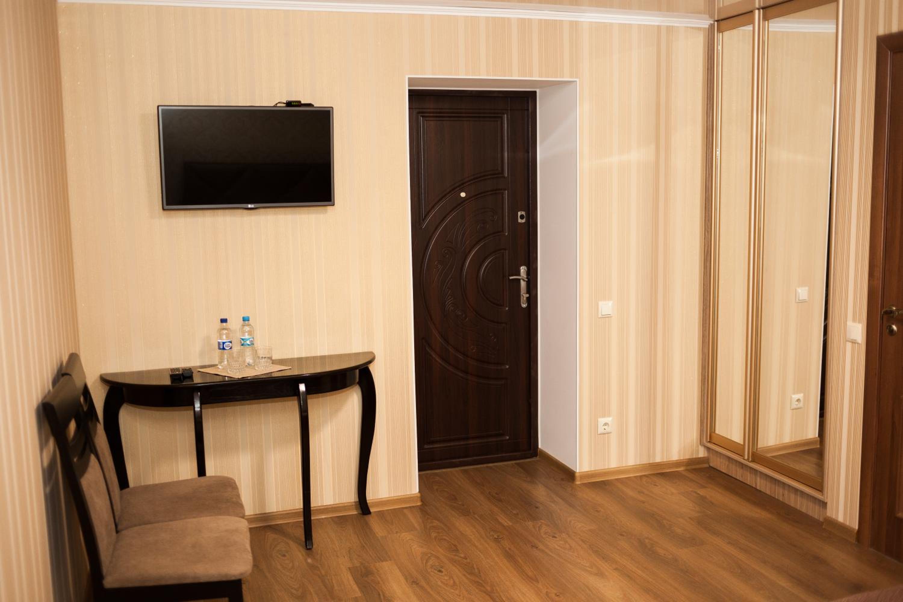 Double Room photo 2