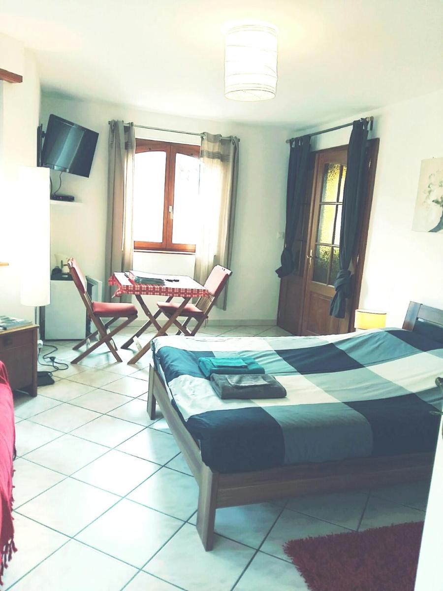 Double Room with Private Bathroom photo 2