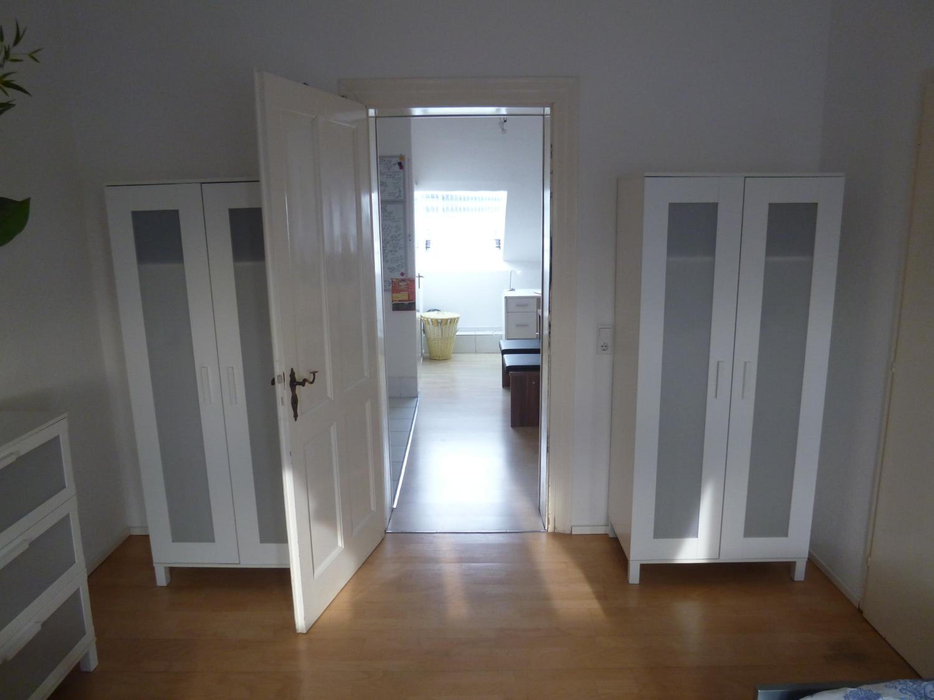 Two-Bedroom Apartment (4 Adults) - Photo 5