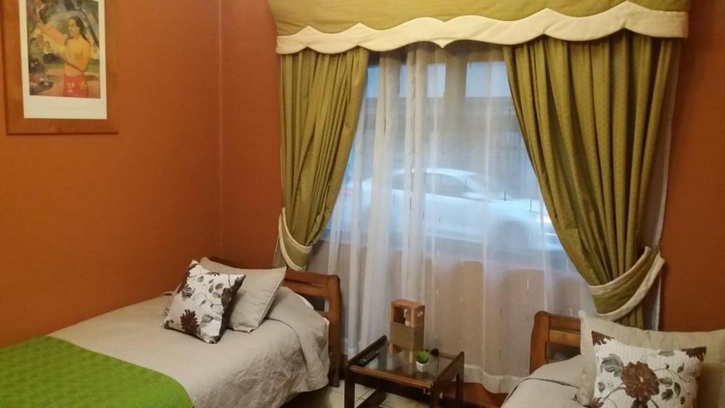 Twin Room with Private Bathroom photo 1