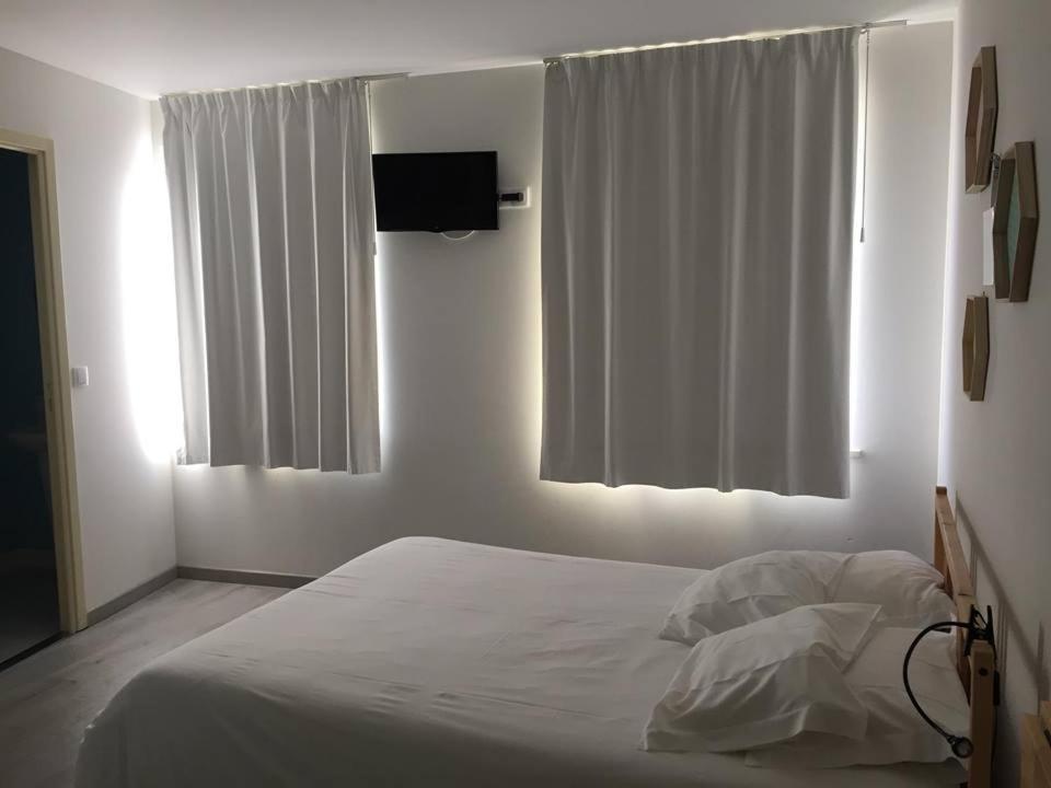 Suite photo 1