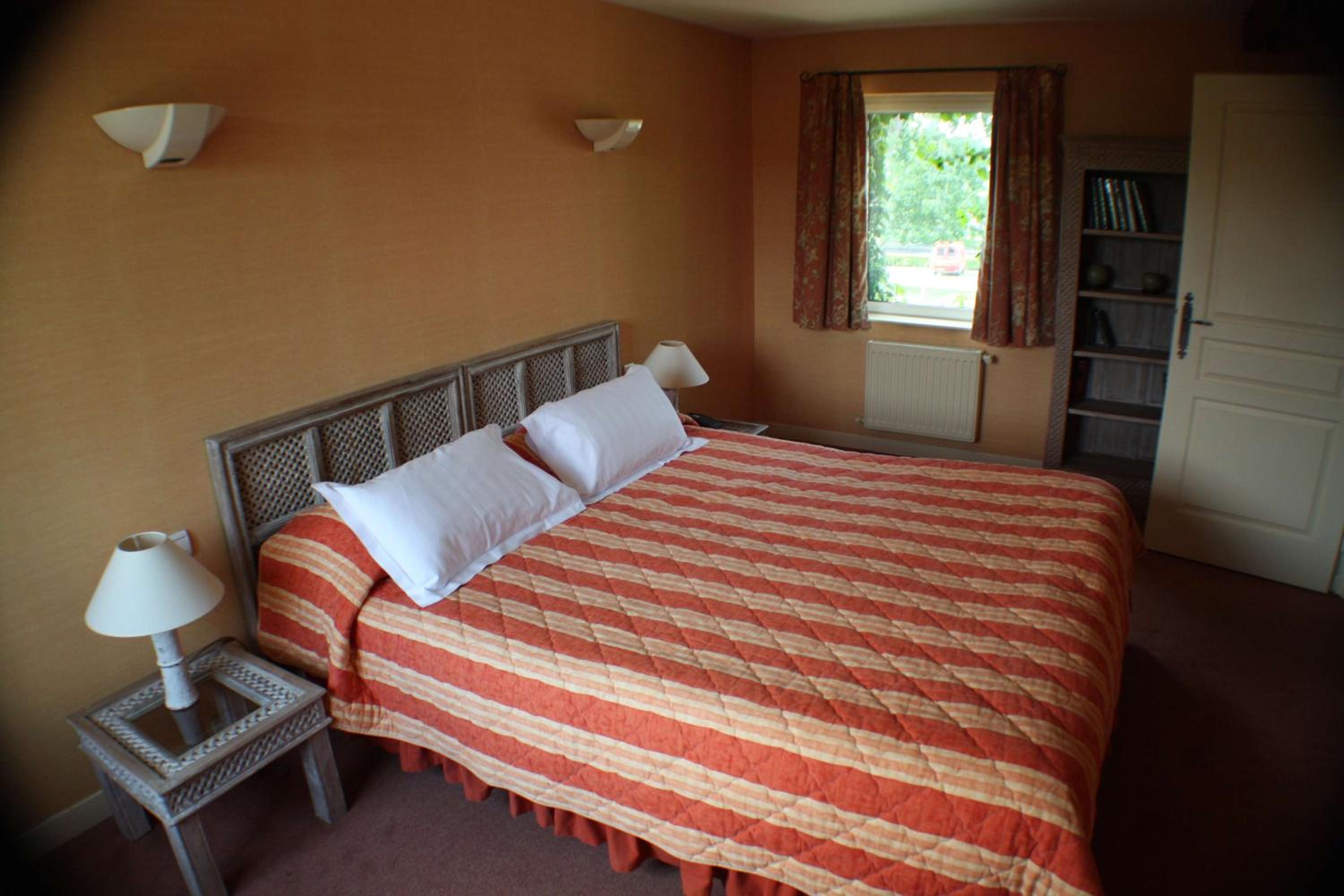 Junior Twin Suite