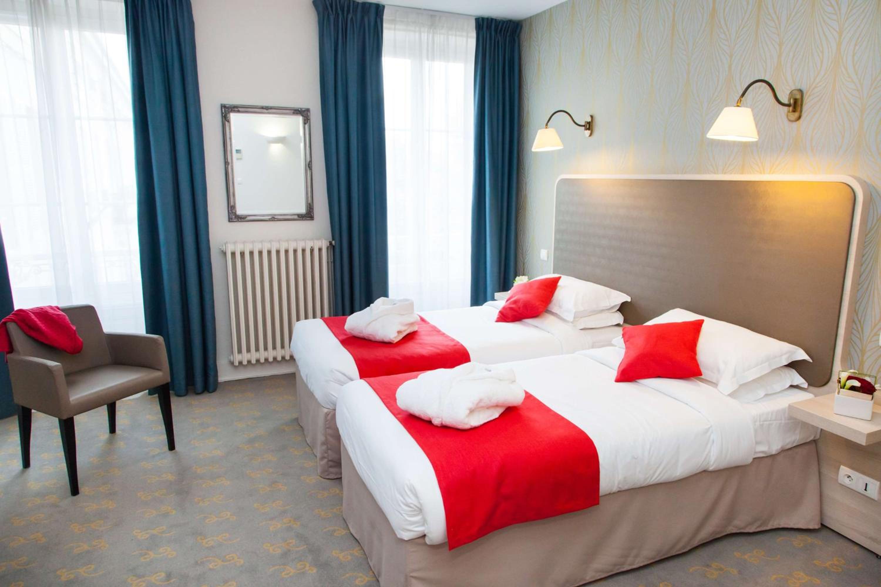 Superior Twin Room - Photo 1