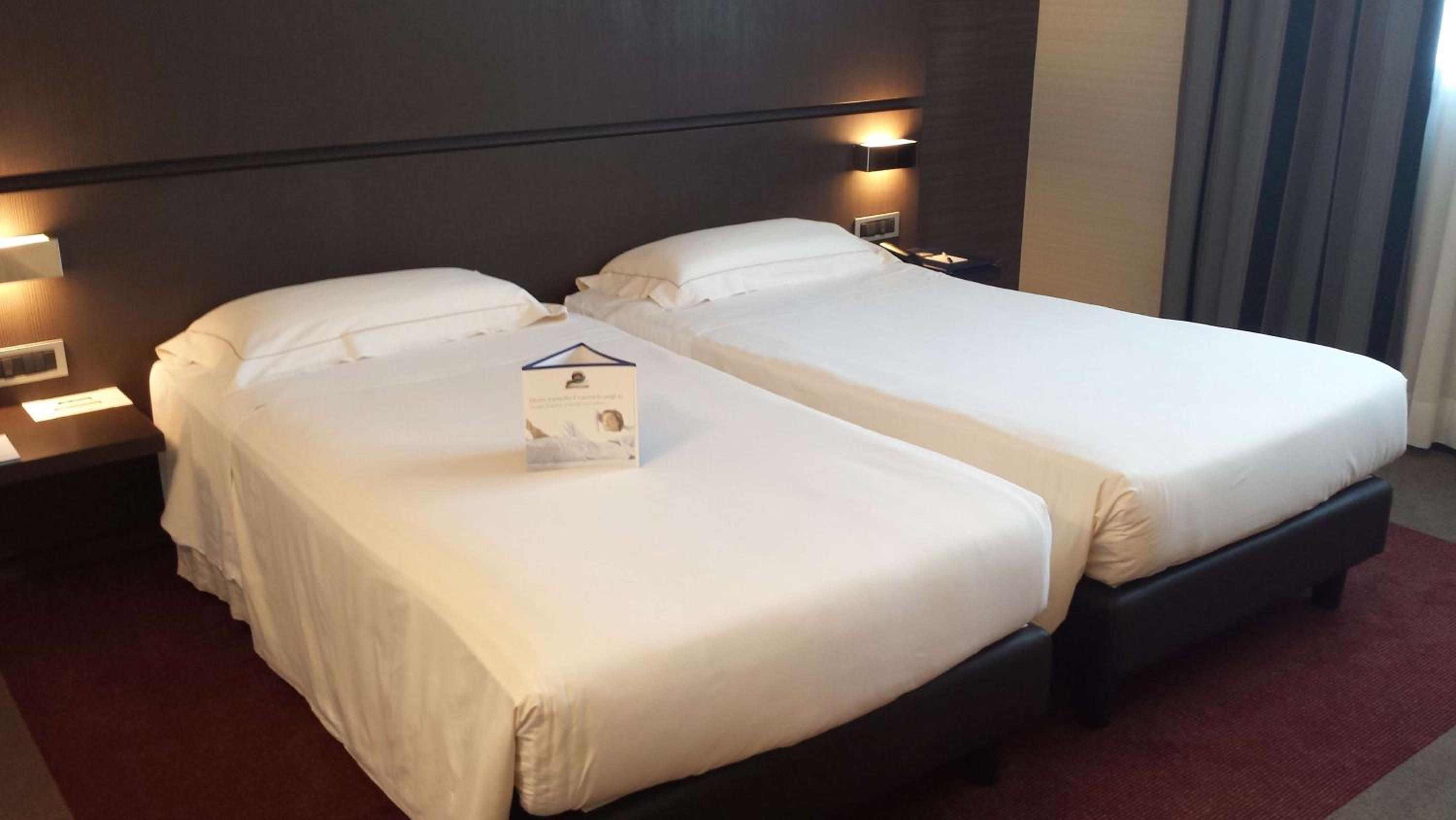 Superior Twin Room - Photo 1
